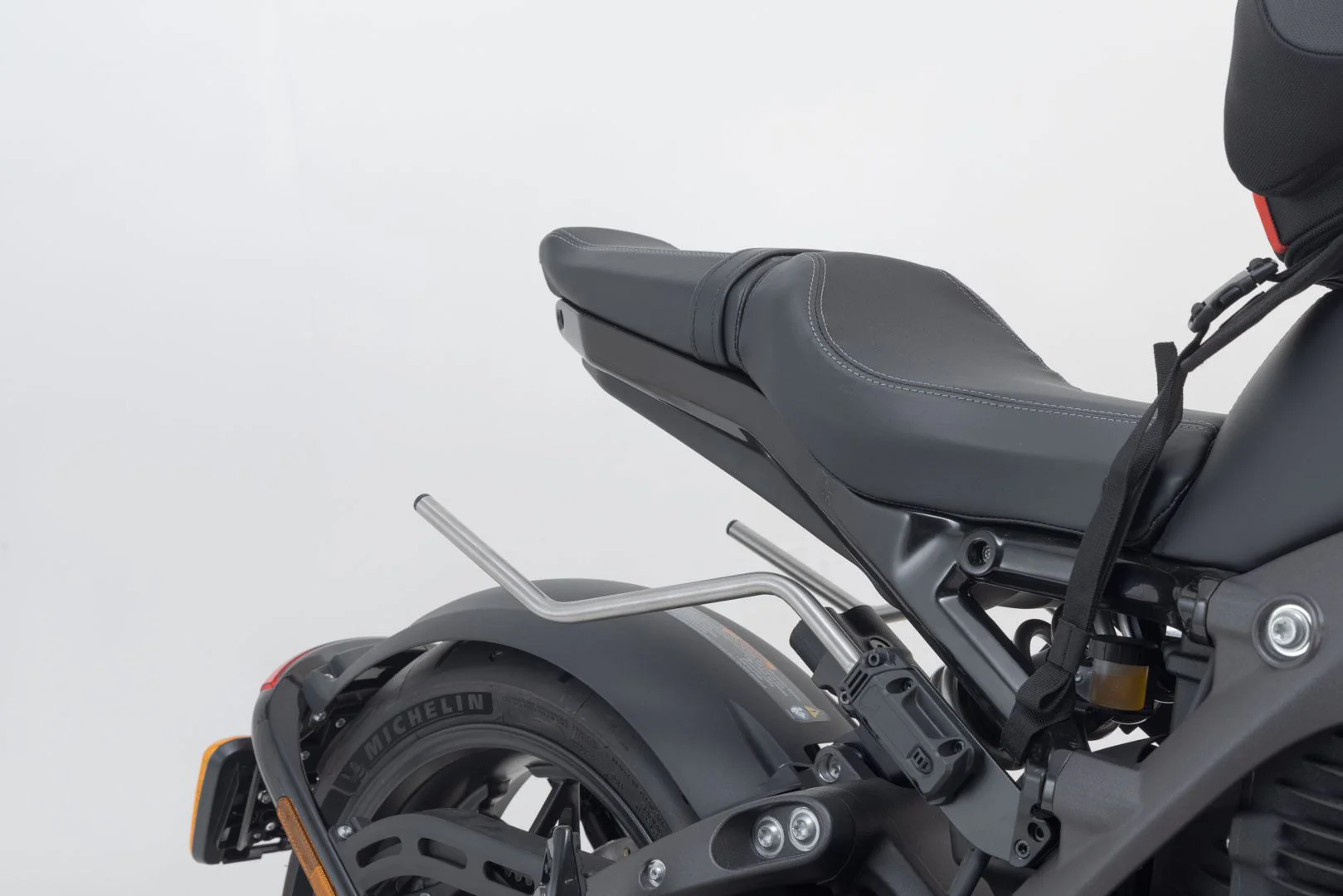 PRO BLAZE saddlebag set LiveWireONE Black - Image 4
