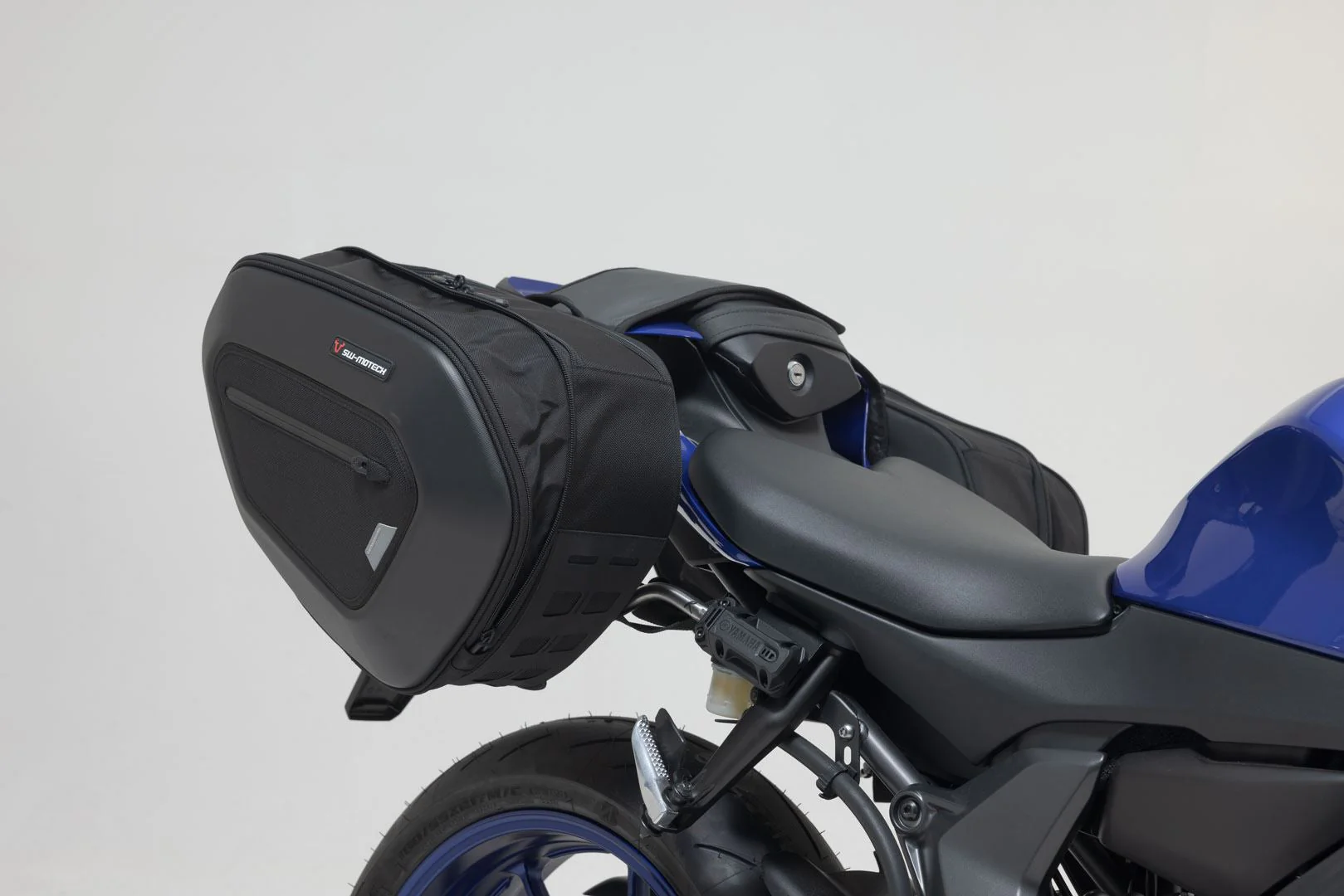 PRO BLAZE Saddlebag Set Yamaha YZF-R7 (21-) Black - Image 4