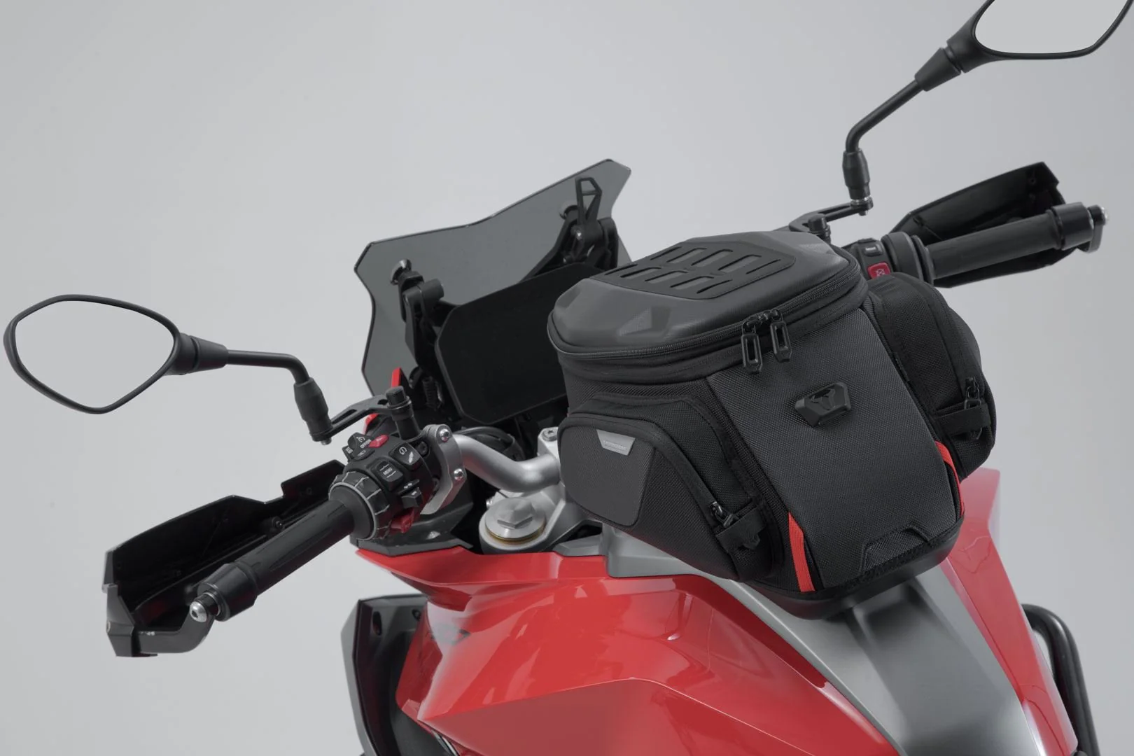 PRO City Tank Bag 11-14 litre - Image 4