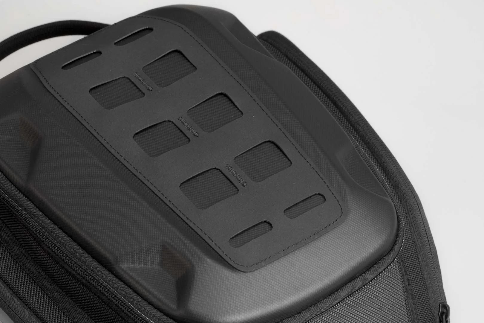 PRO City Tank Bag 11-14 litre - Image 5