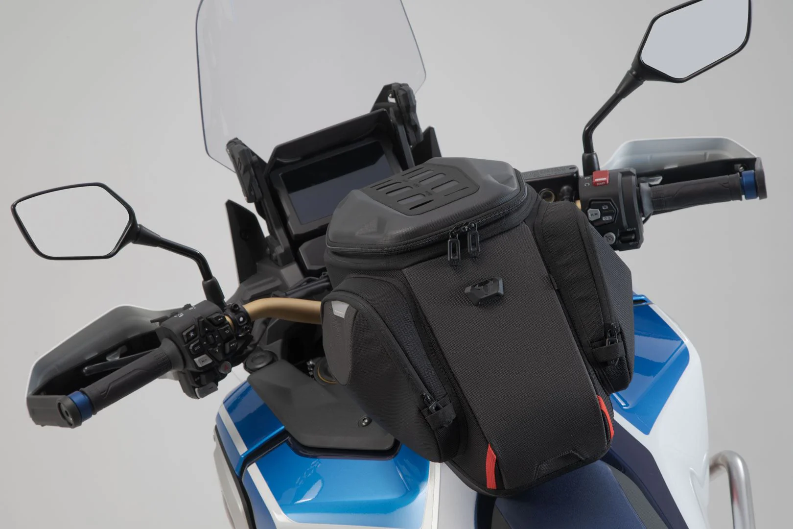 PRO GS Tank Bag 16-20 litre - Image 4
