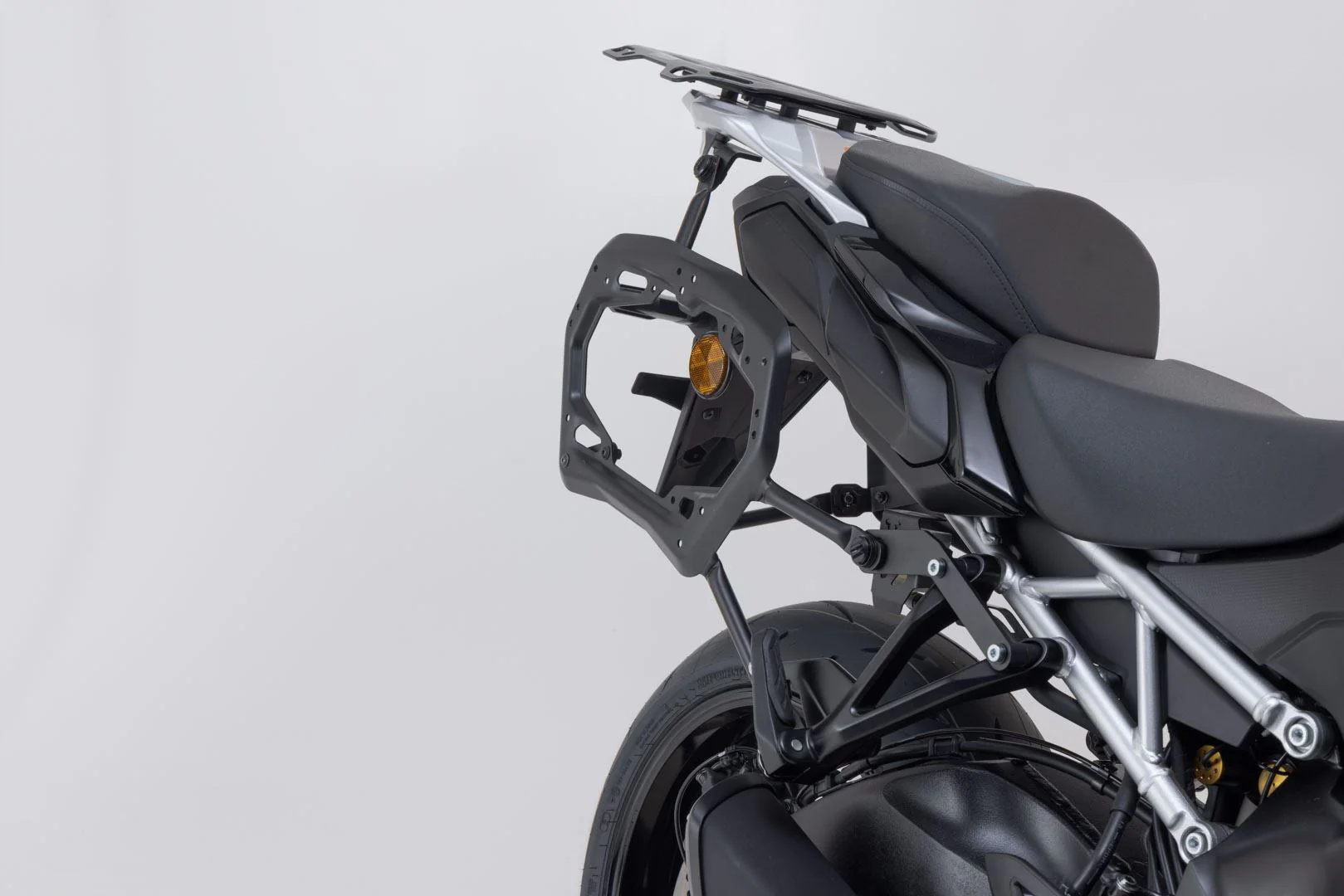PRO side carrier Black. Suzuki GSX-S1000GX (23-). - Image 3