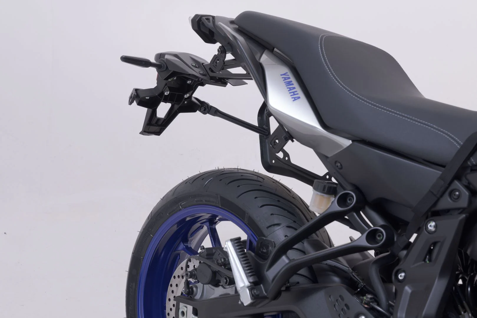 PRO side carrier Yamaha MT-07 Tracer (16-) Black - Image 3
