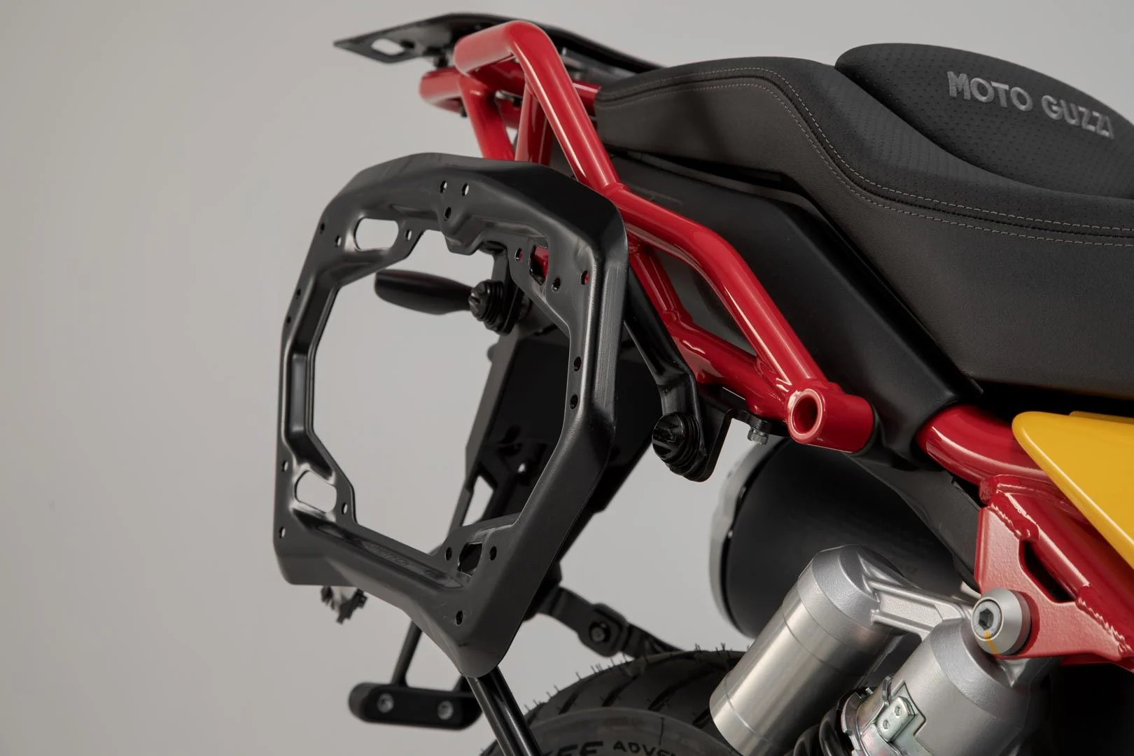 PRO Side Carrier Moto Guzzi V85 TT (19-) Black - Image 4