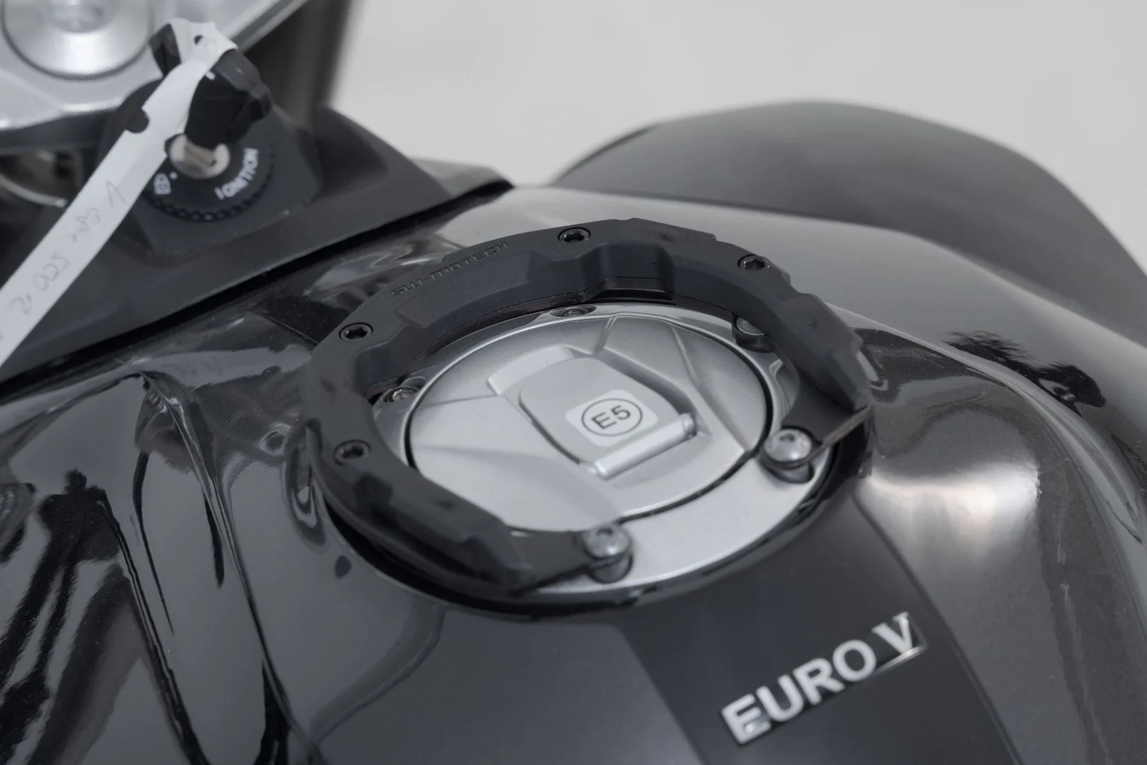 PRO tank ring Voge 650 DSX (22-) Black - Image 4