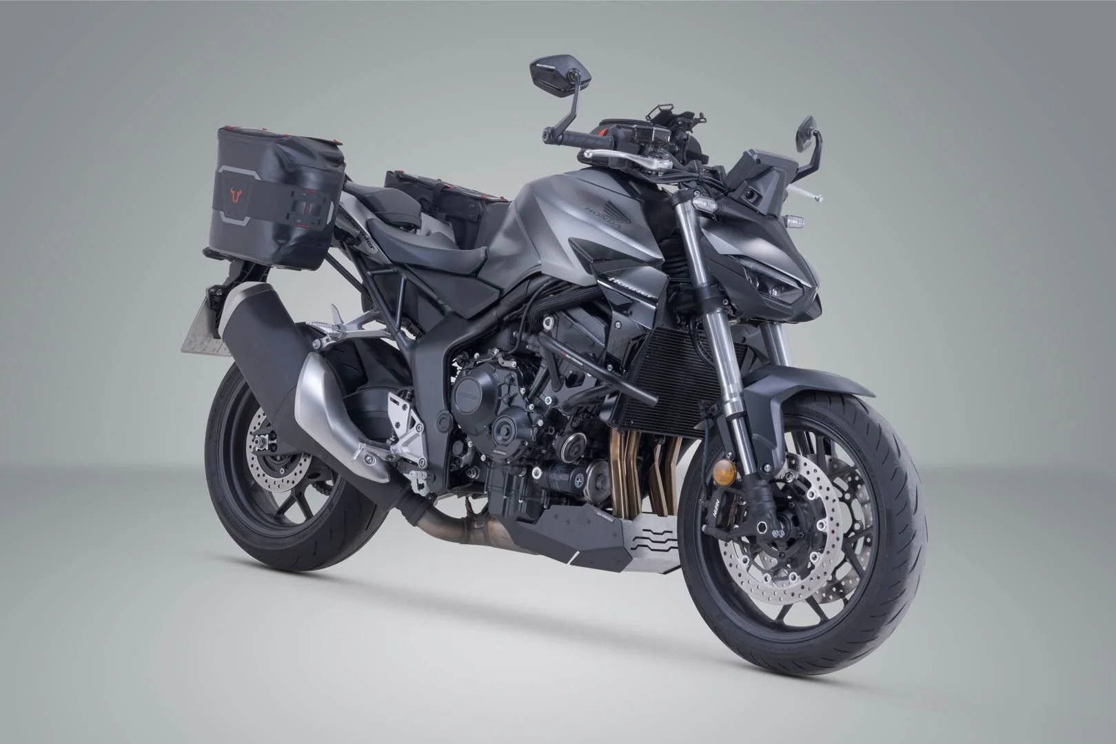 Side Bag WP system V-LOC 16/11 l. Honda CB1000 Hornet (24-). - Image 2