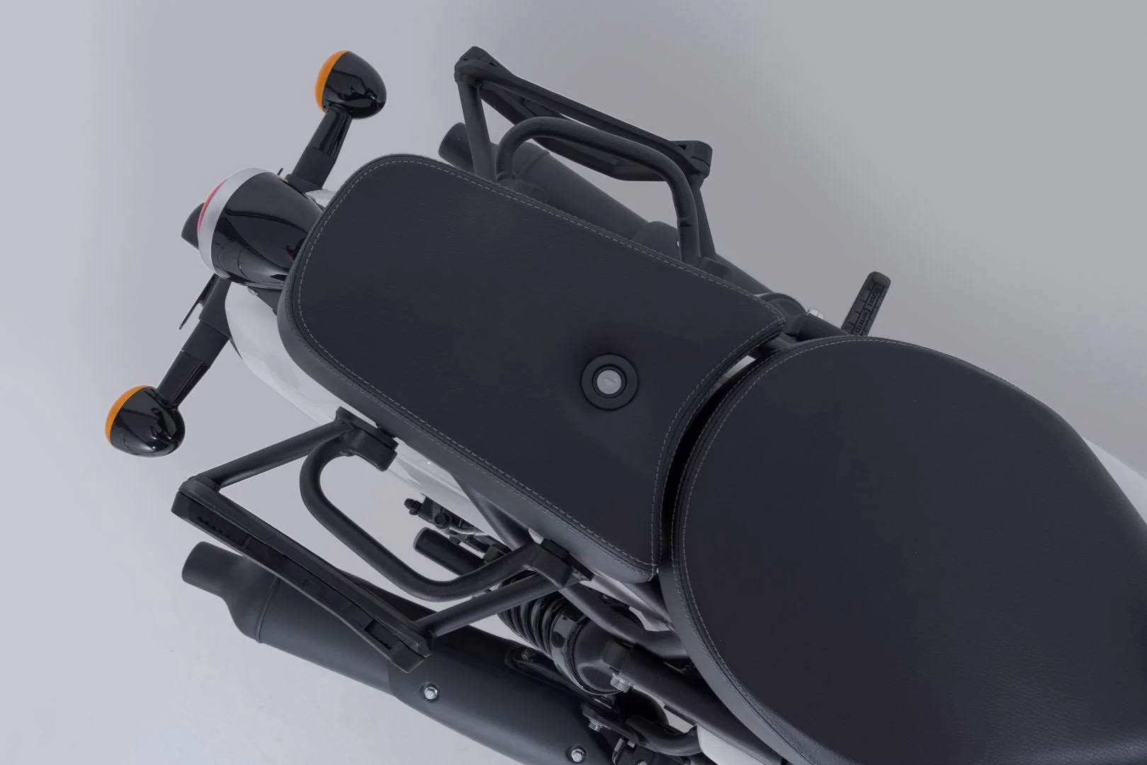 Side Bag WP system V-LOC 16/16 l. Classic 650 (24-)/Shotgun 650 (22-). - Image 4