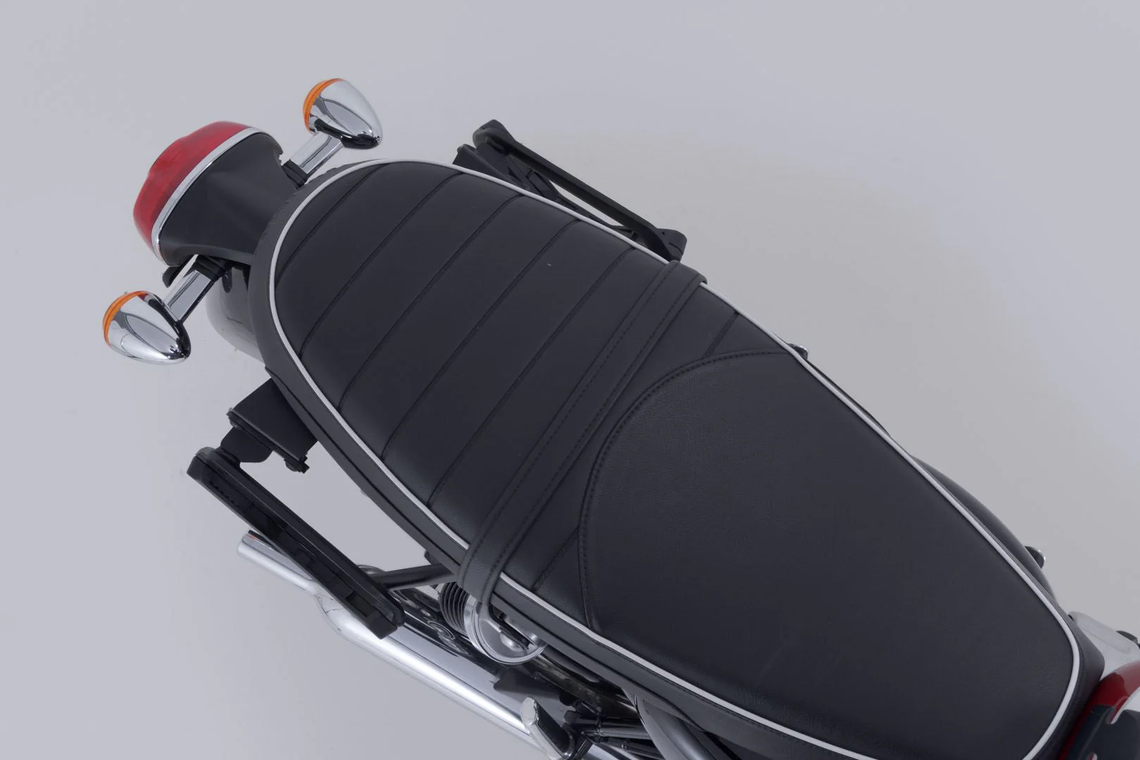 Side Bag WP system V-LOC 16/16 l. Triumph Bonnev. T100 (16-)/ T120 (15-). - Image 4