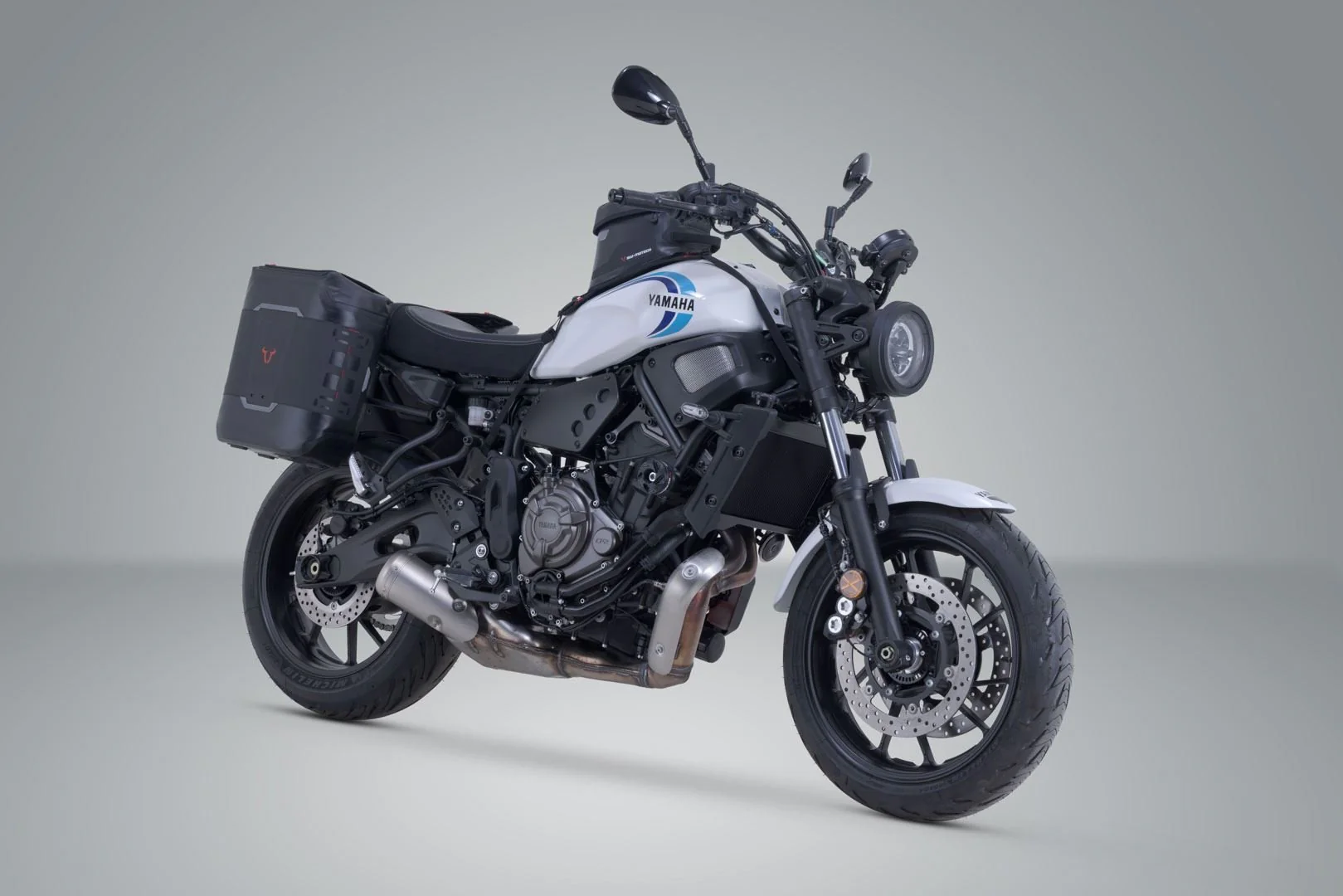 Side Bag WP system V-LOC 16/16 l. Yamaha XSR700 (15-) / XSR700 XT (19-). - Image 2