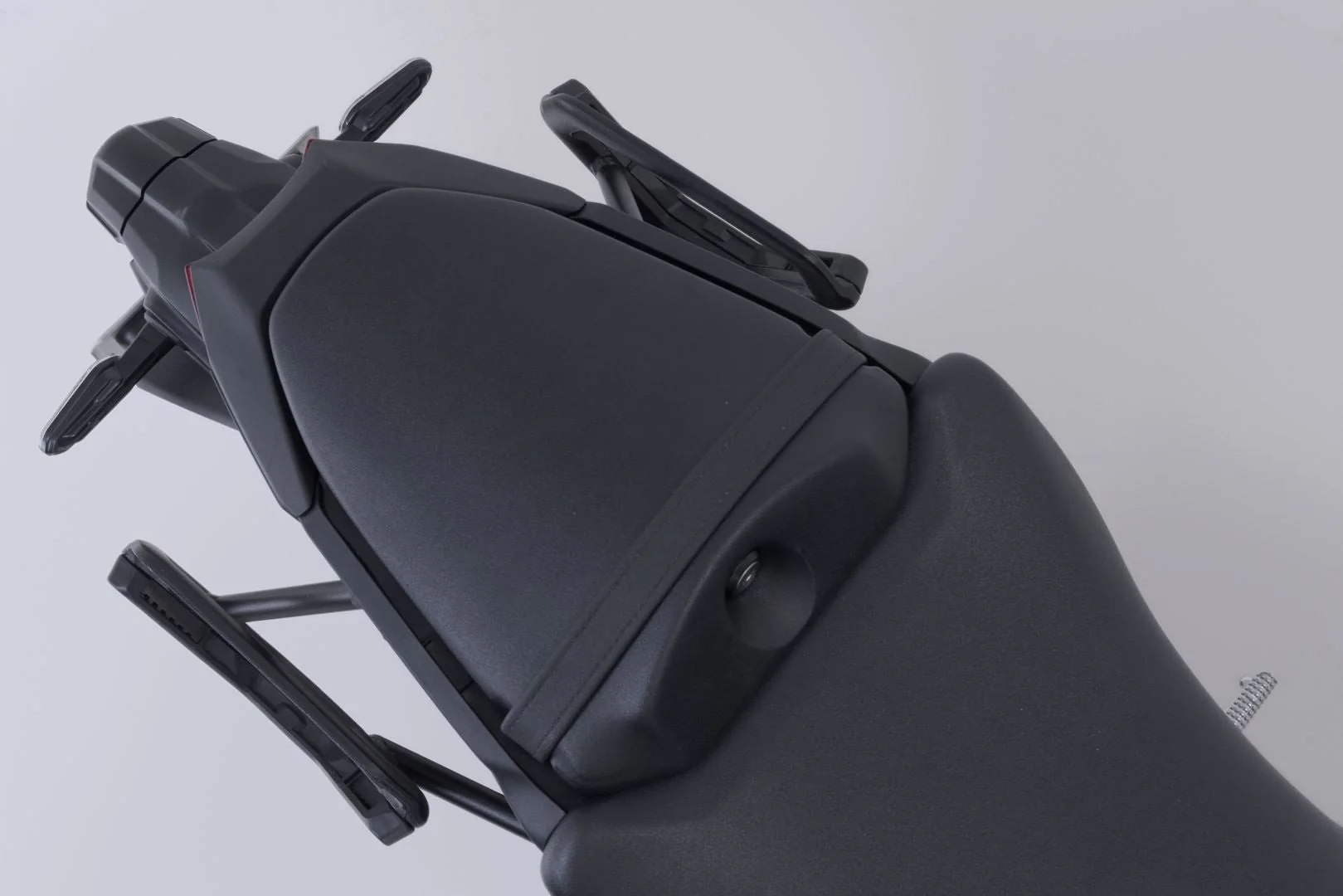 Side Bag WP system V-LOC 16/16 l. Yamaha XSR700 (15-) / XSR700 XT (19-). - Image 4