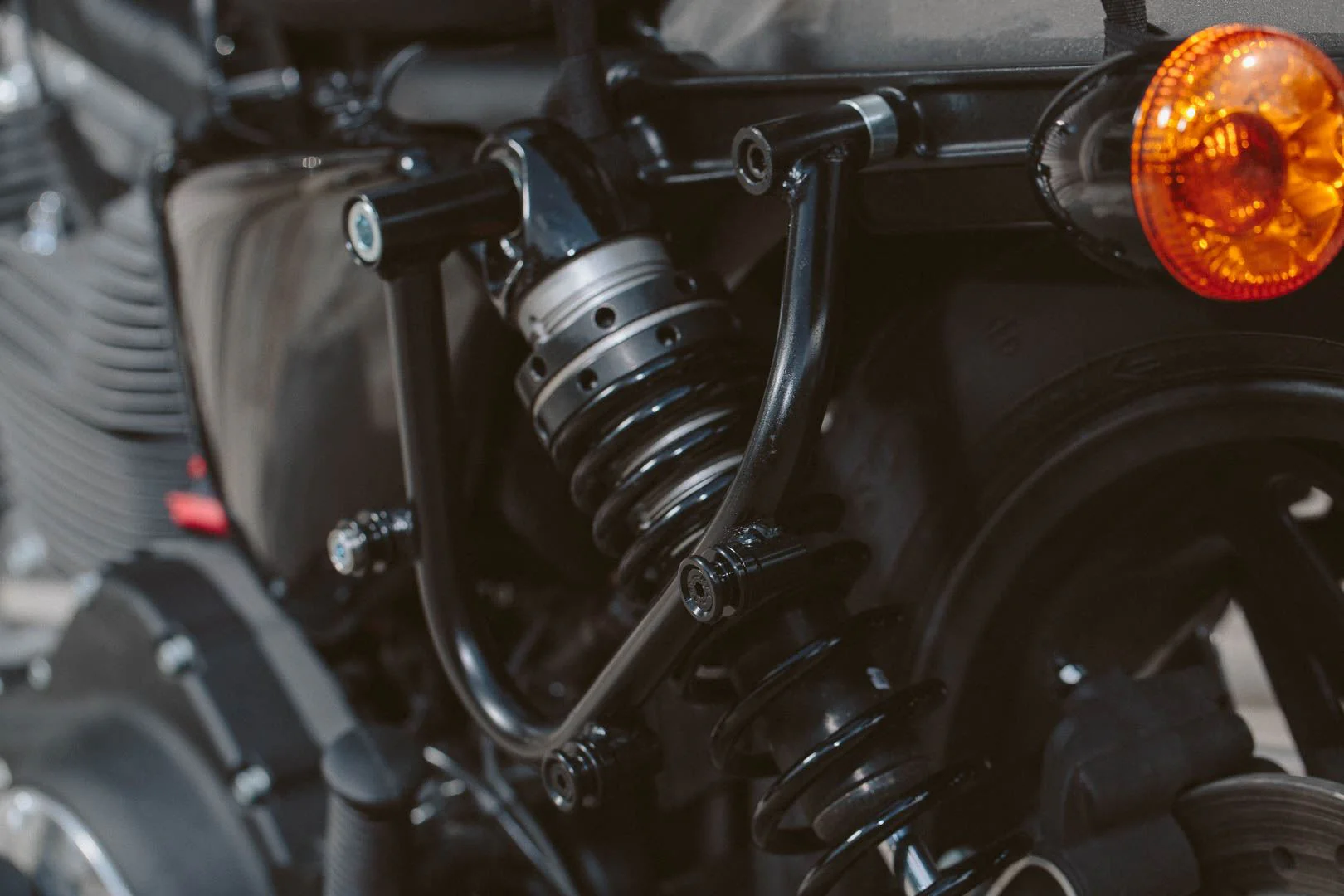 SLC Side Carrier Left Harley-Davidson Sportster models (04-) - Image 2