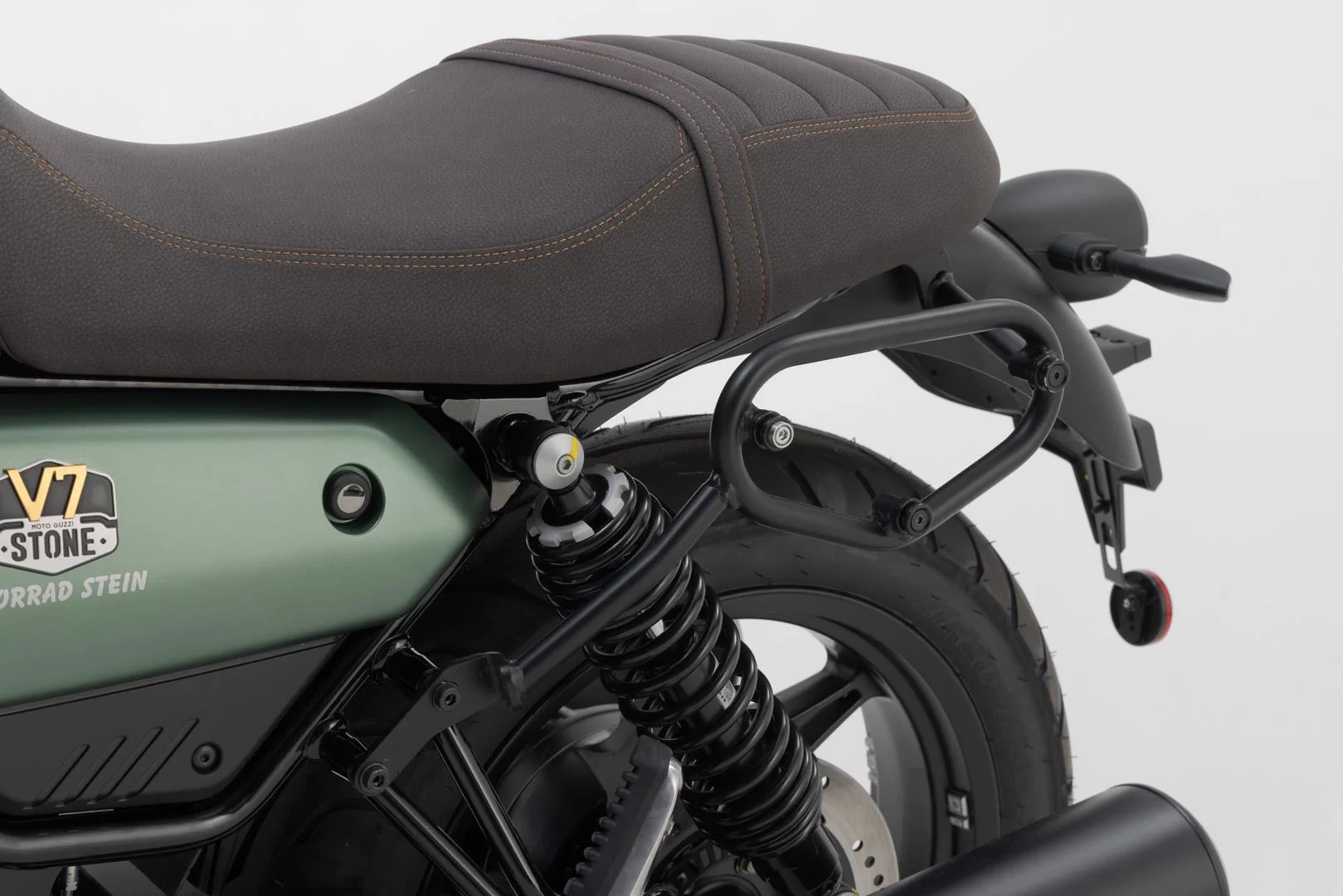 SLC Side Carrier Left Moto Guzzi V7 IV Special / Stone (20-) Black - Image 4