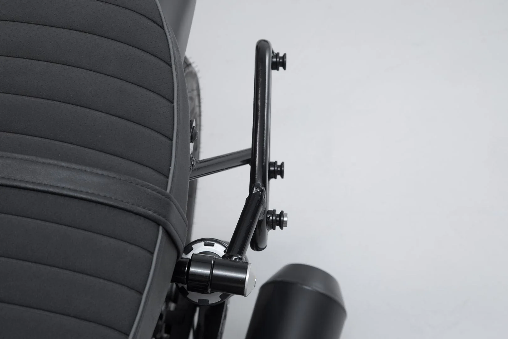 SLC Side Carrier Left Moto Guzzi V9 Roamer/Bobber (15-) - Image 4