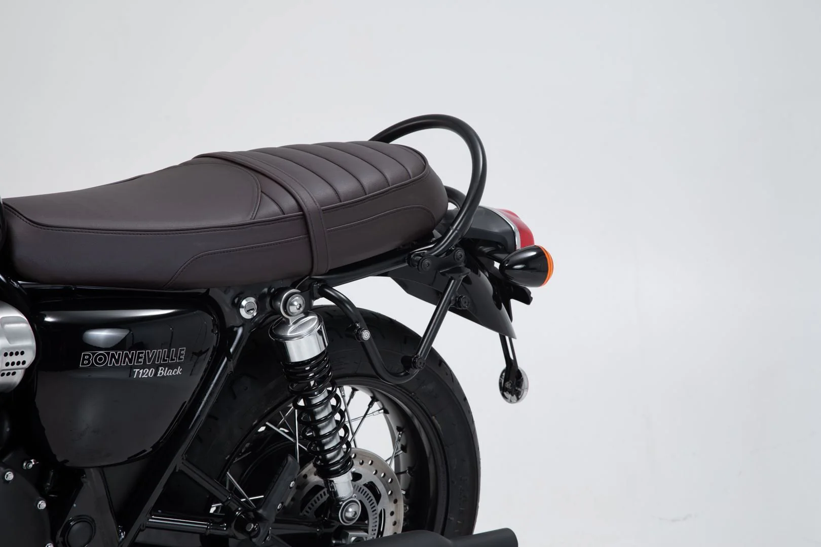 SLC Side Carrier Left Triumph Bonneville T100 (16-) / T120 (15-) - Image 3