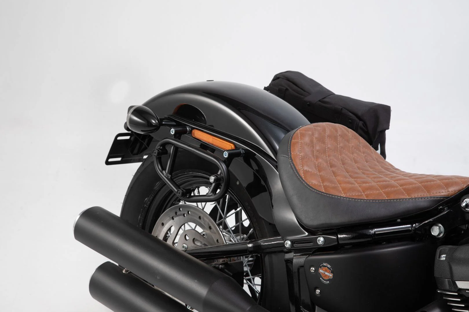 SLC side carrier right Voge 500R (19-) Black - Image 5