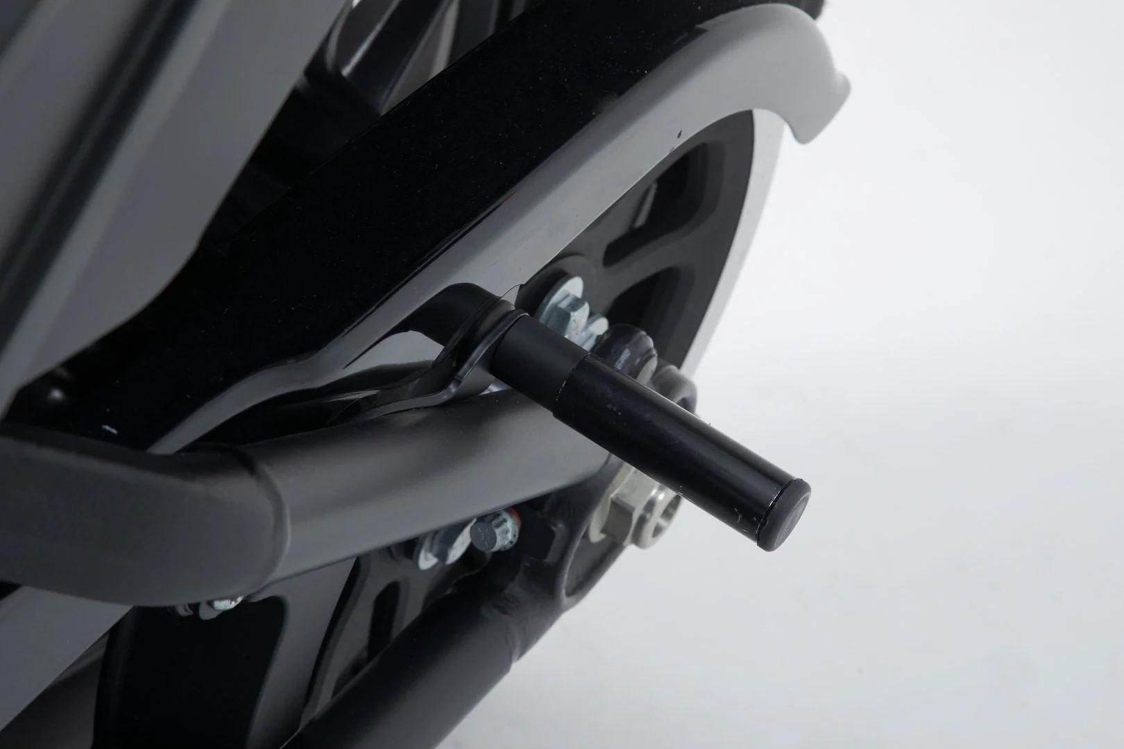 SLH Side Carrier Left Harley-Davidson Softail Fat Bob / S (17-) - Image 4