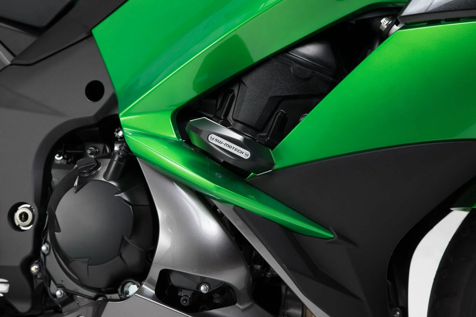 Slider set for frame Black Kawasaki Z 1000 SX (11-) - Image 3