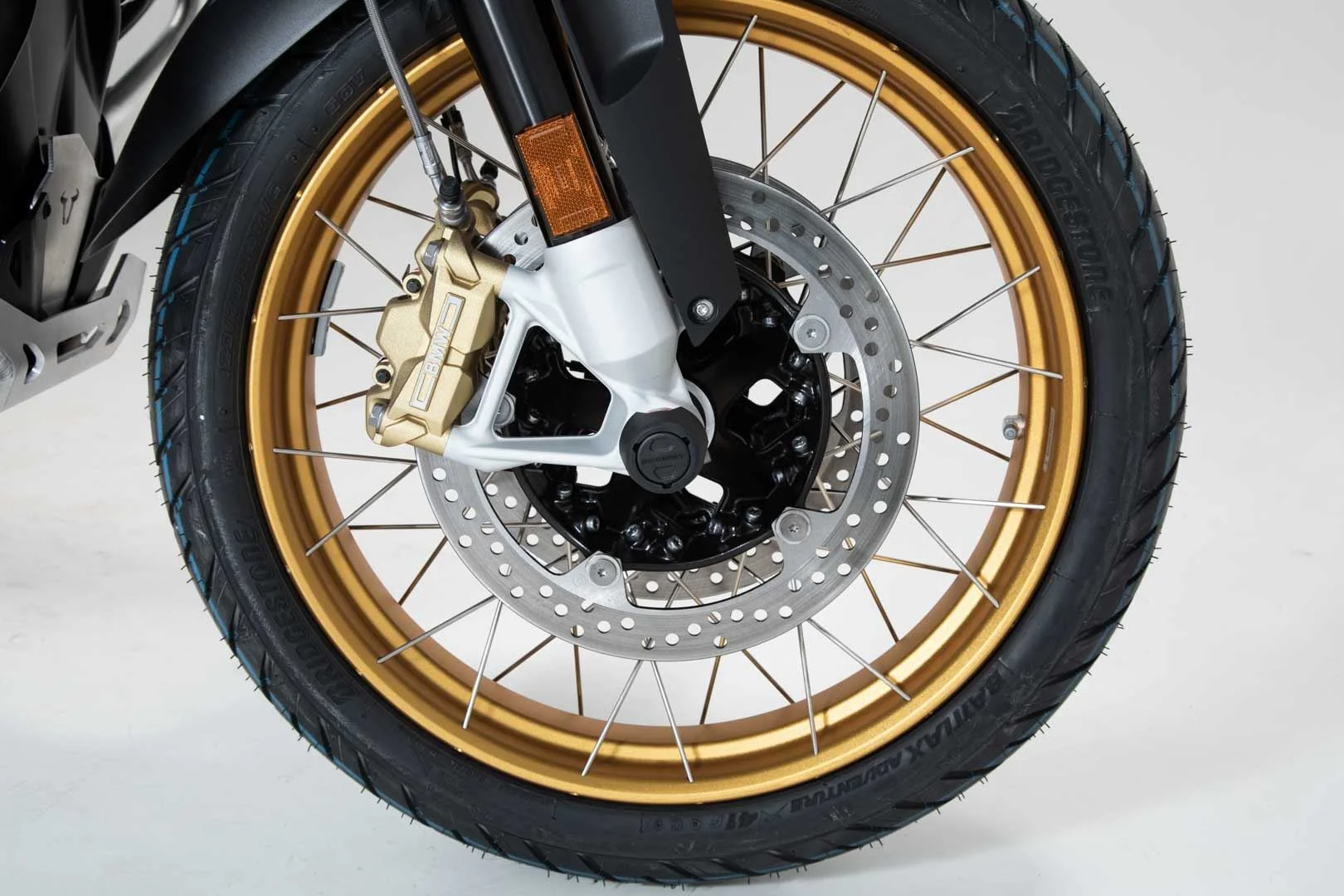 Slider Set for Front Axle BMW R 1200 GS / RT, R 1250 GS / RT Black - Image 2