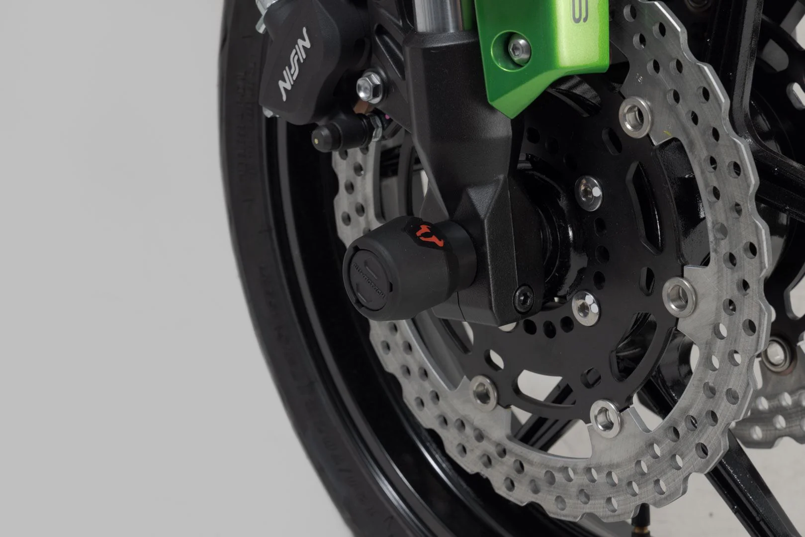 Slider set for front axle Black. Kawasaki Versys 650 (07-09) / (14-). - Image 4