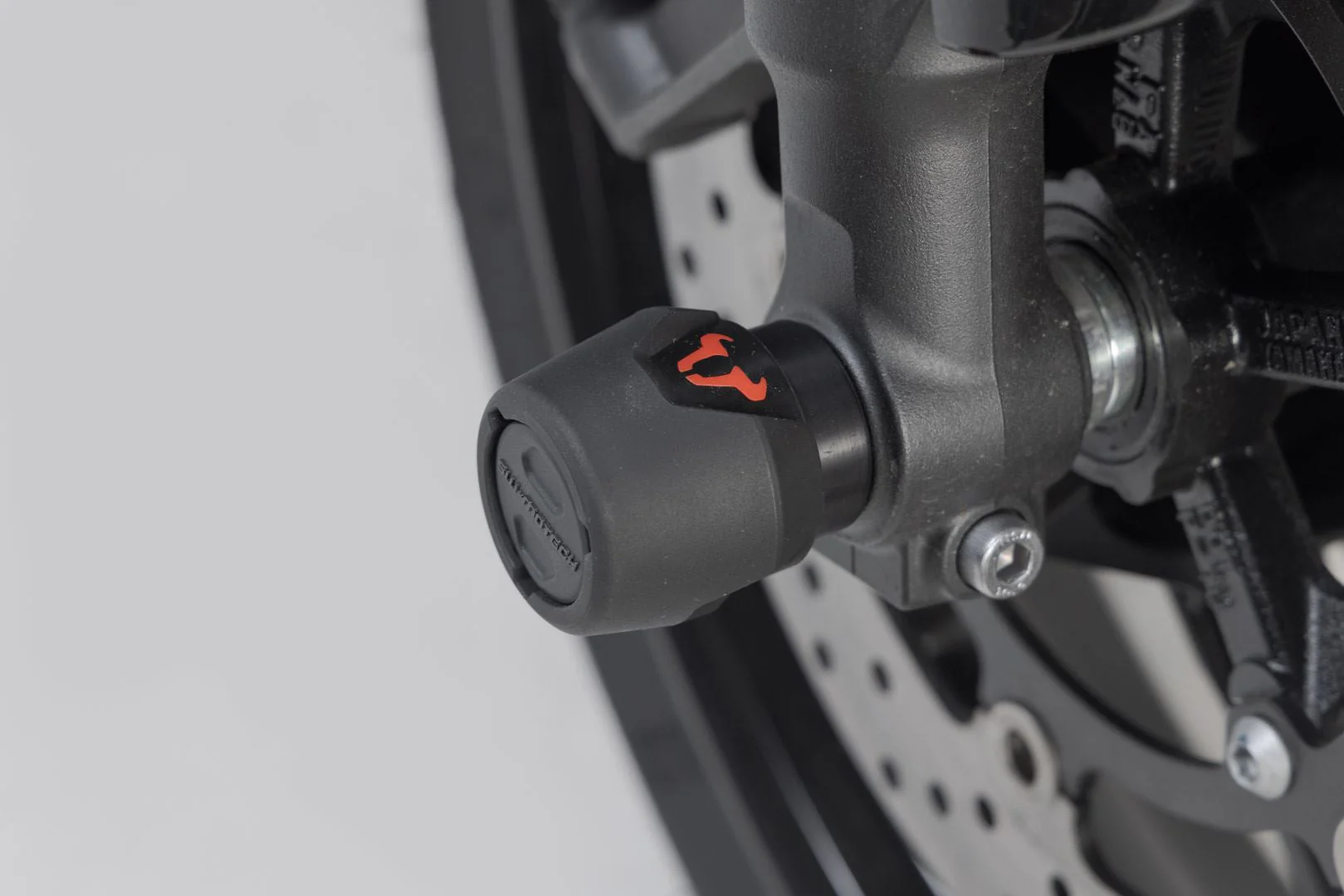 Slider Set for Front Axle Yamaha XT1200Z Super Ténéré (10-) Black - Image 4