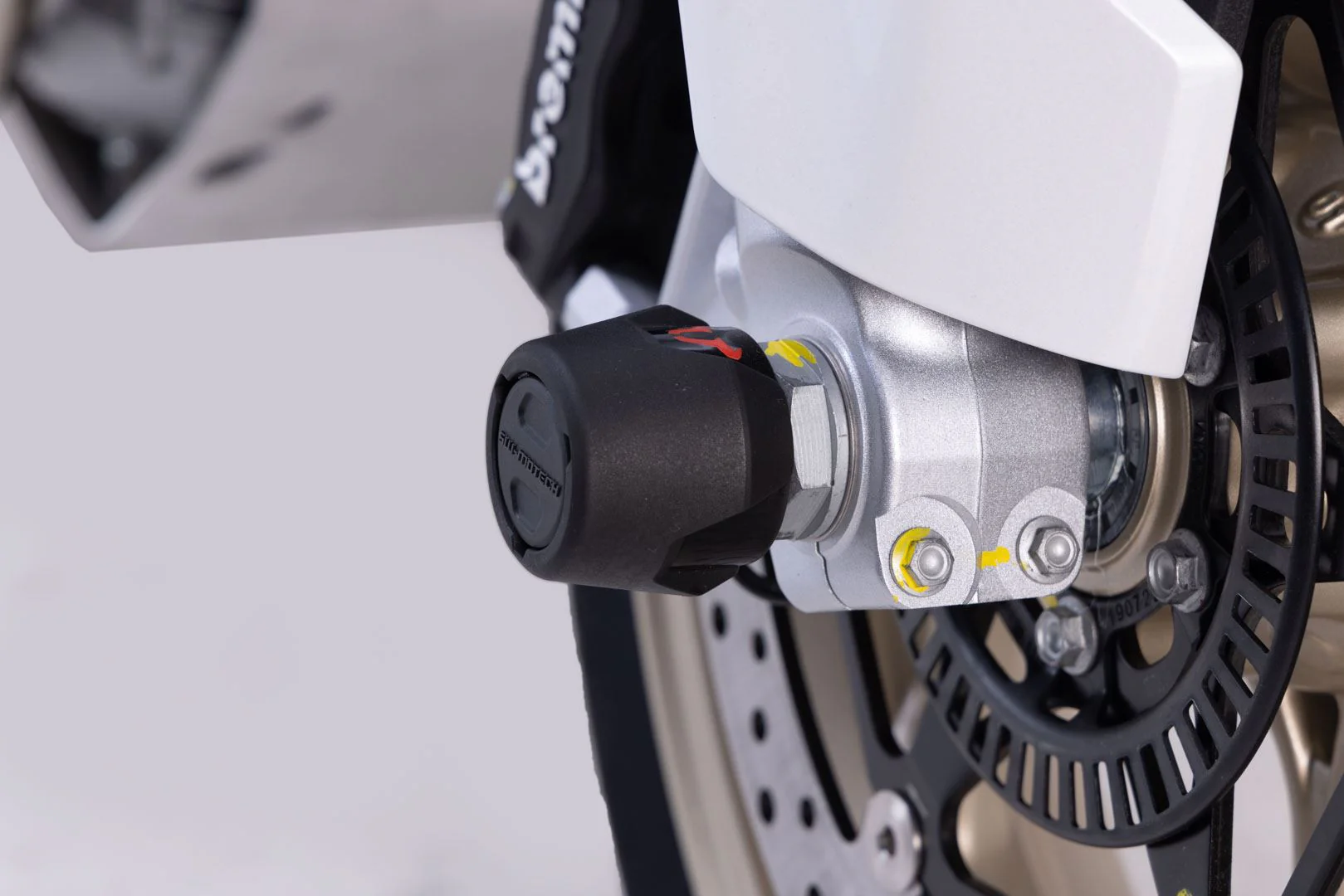 Slider set for front axle Moto Guzzi V100 Mandello/S (22-) Black - Image 5