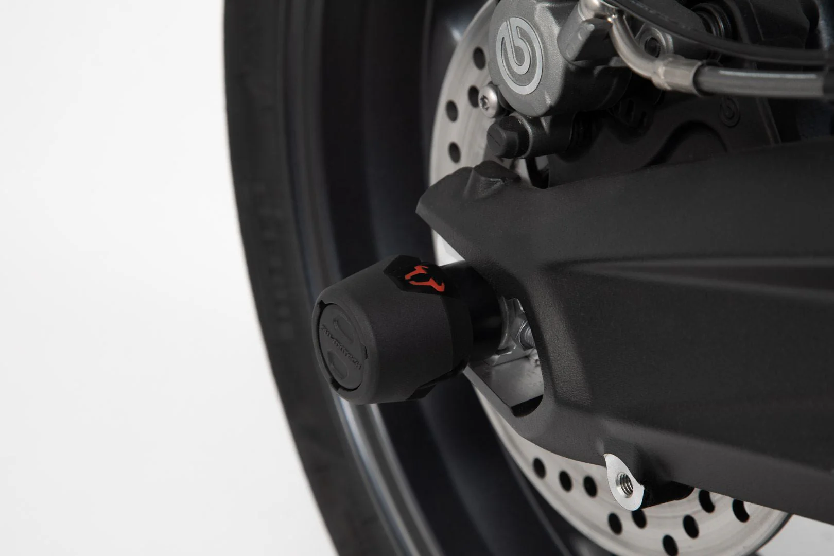 Slider Set for Rear Axle Triumph Street Triple (12-) / Rx, Daytona (15-) Black - Image 4
