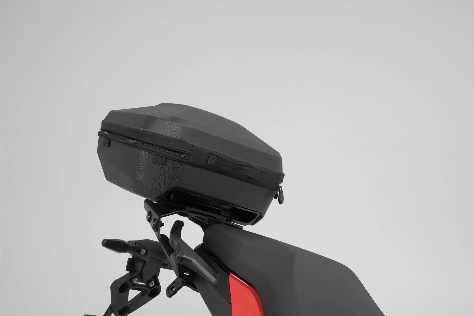 Street-Rack BMW F 900 R / XR (19-) Black - Image 5