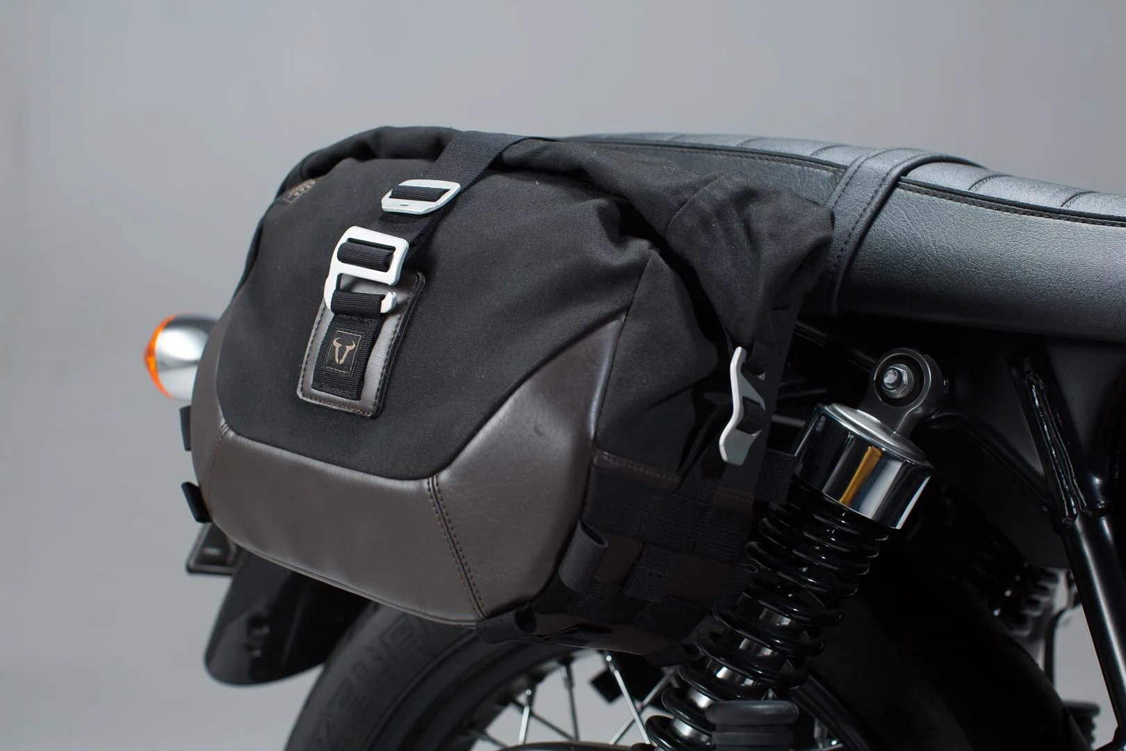 SysBag WP M system Triumph Scrambler (05-16). - Image 3