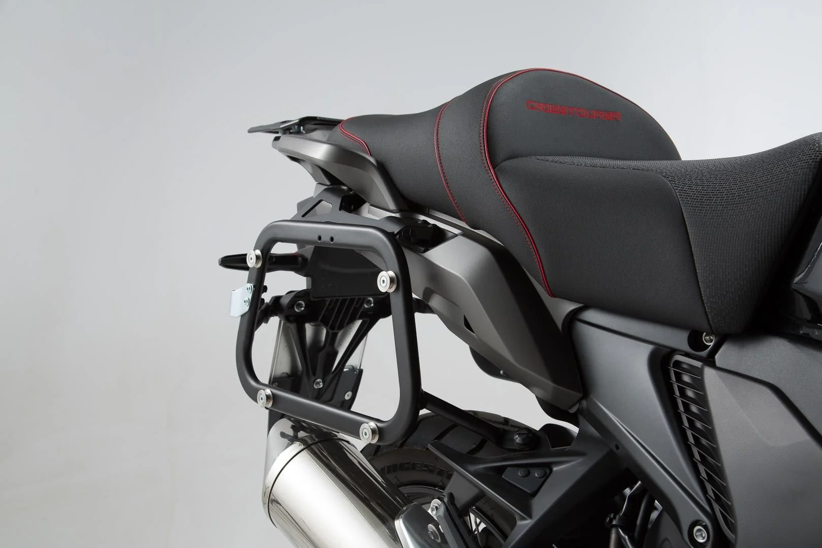 TRAX ADV Aluminium Case System 37/37 litre Honda Crosstourer (11-) Black - Image 3