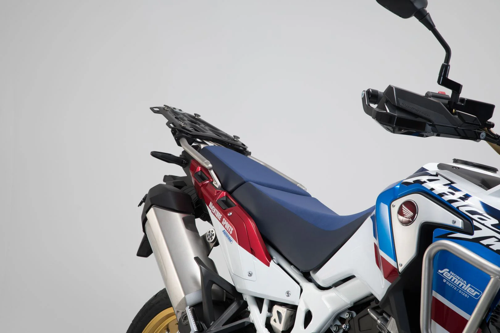 TRAX ADV Aluminium Case System 45/37 litre Honda CRF1000L / Adv Sports (18-) Black - Image 4
