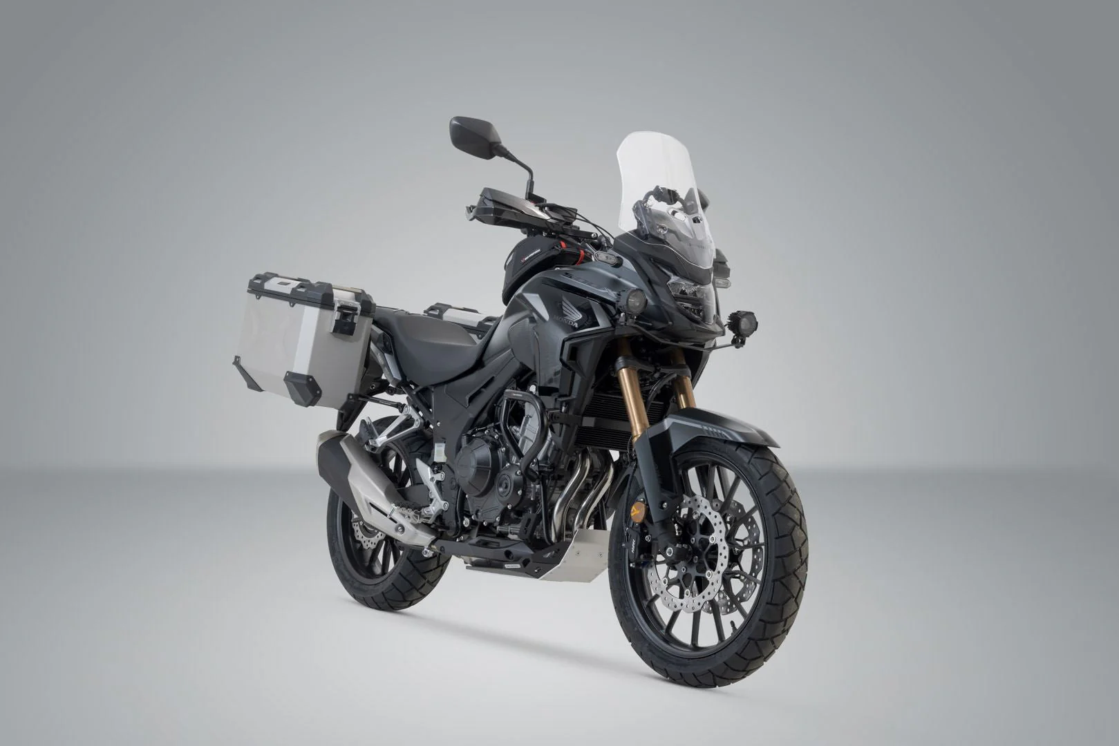 TRAX ADV Aluminium Case System 37/37 litre Honda CB500X, CB500F / CBR500R (-15) Silver - Image 2