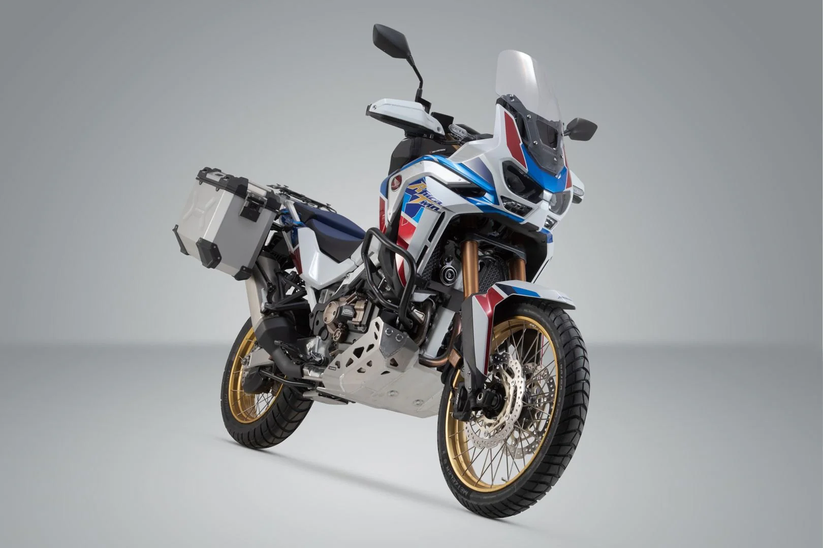 TRAX ADV Aluminium Case System 45/37 litre Honda CRF1100L  (19-) Silver - Image 2