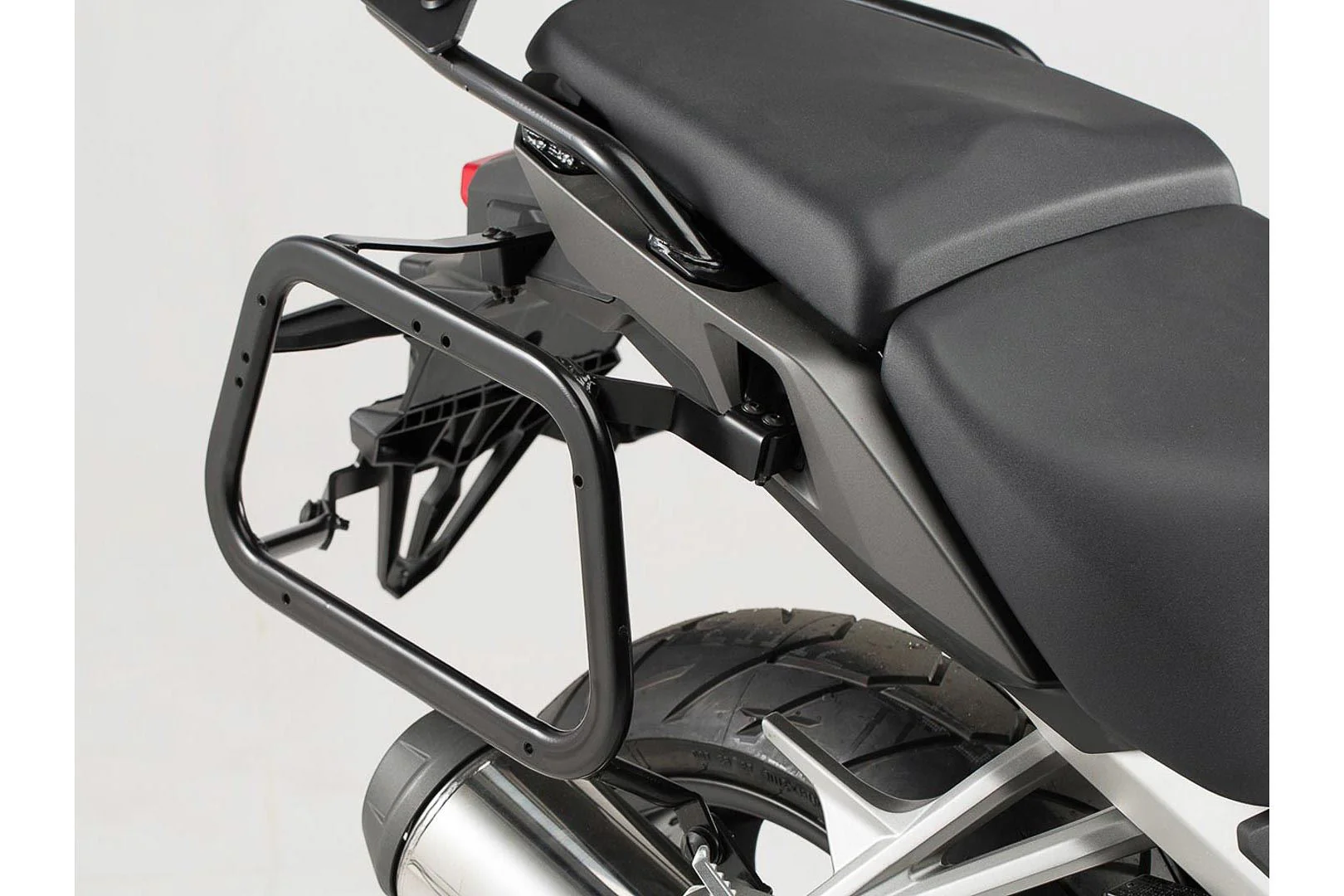 TRAX ADV Aluminium Case System 45/45 litre Honda VFR800X Crossrunner (15-) Silver - Image 4