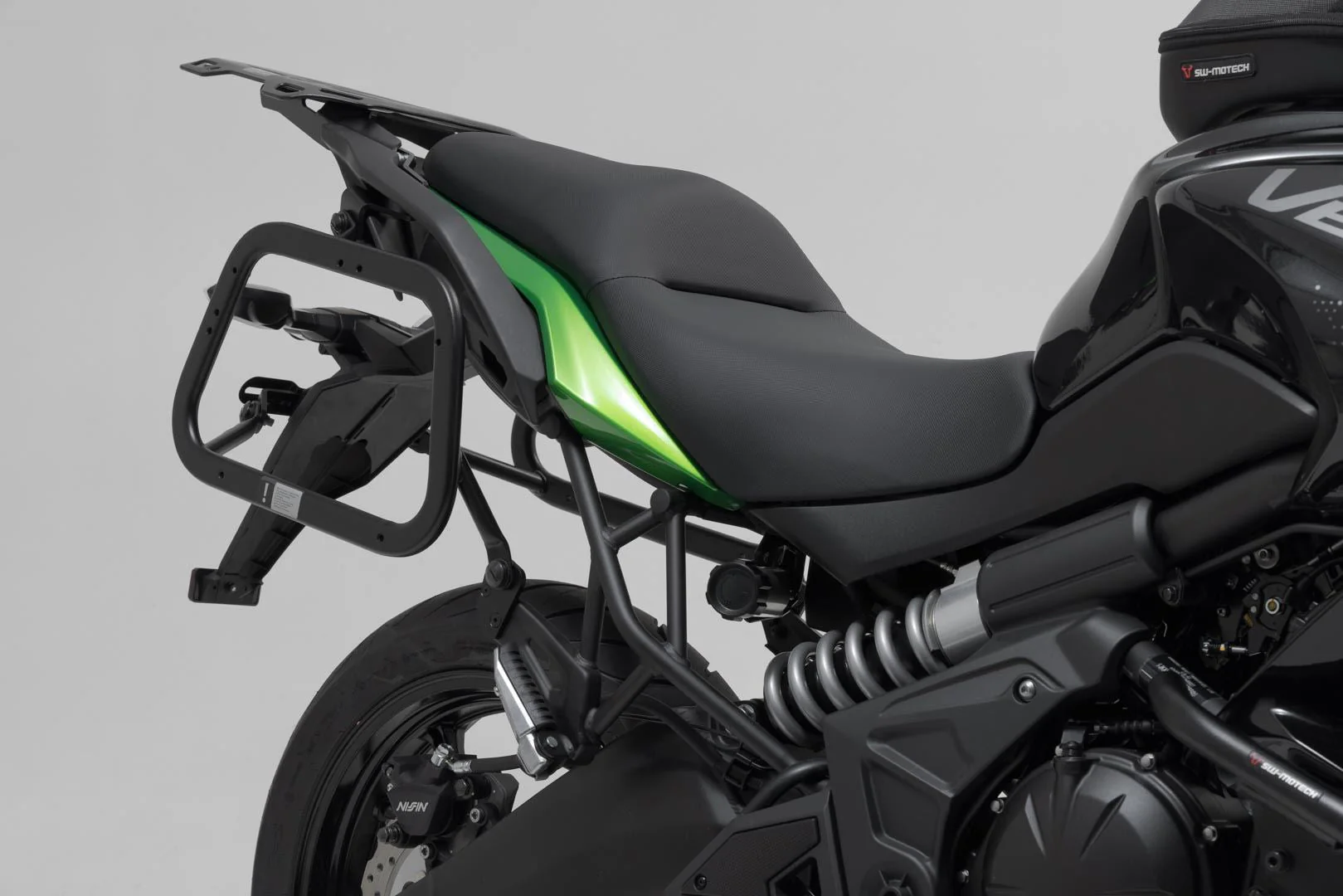 TRAX ADV Aluminium Case System 45/45 litre Kawasaki Versys 650 (15-) Silver - Image 3