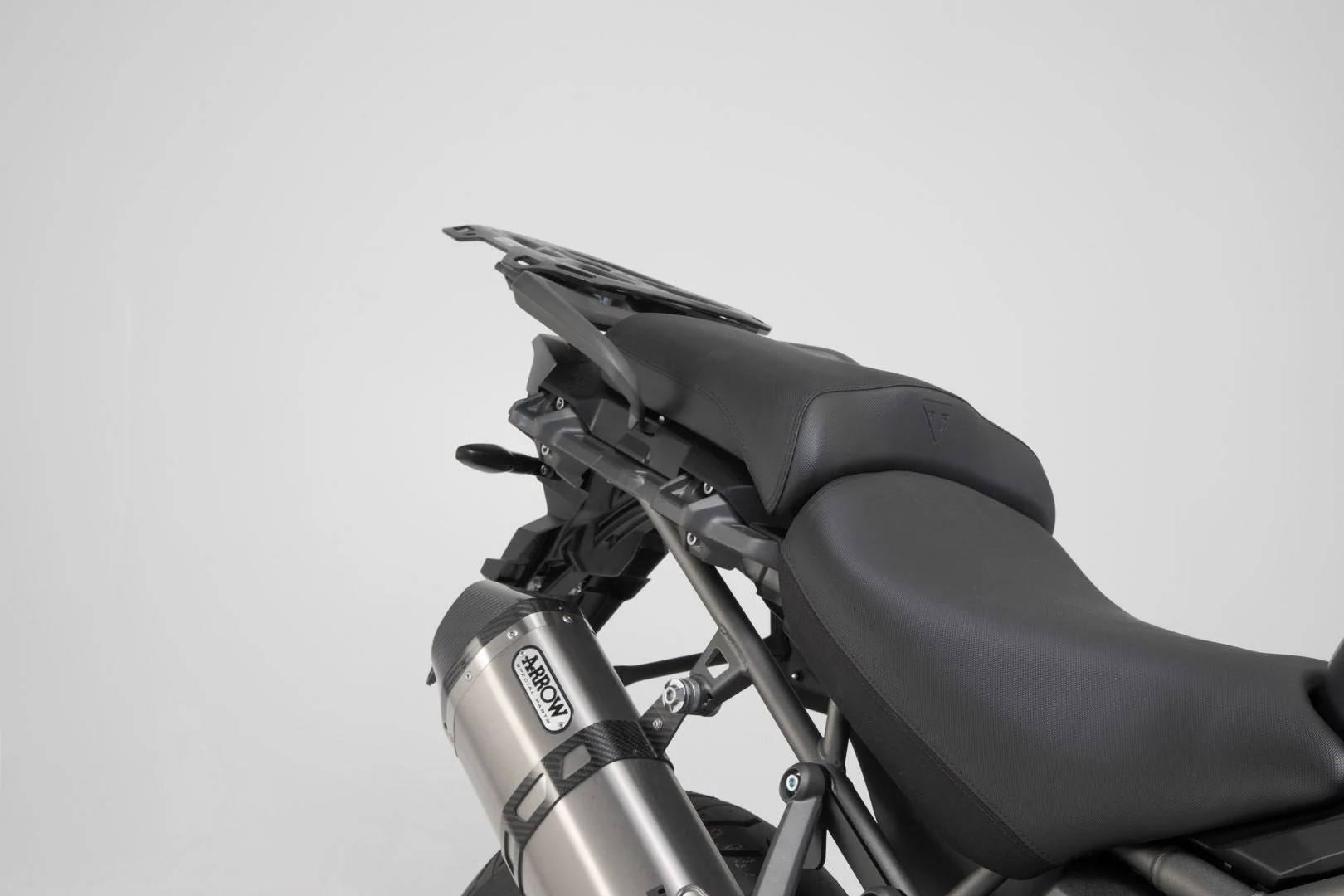 TRAX ADV Aluminium Case System 45/45 litre Triumph Tiger1200/Explor (11-) Silver - Image 5