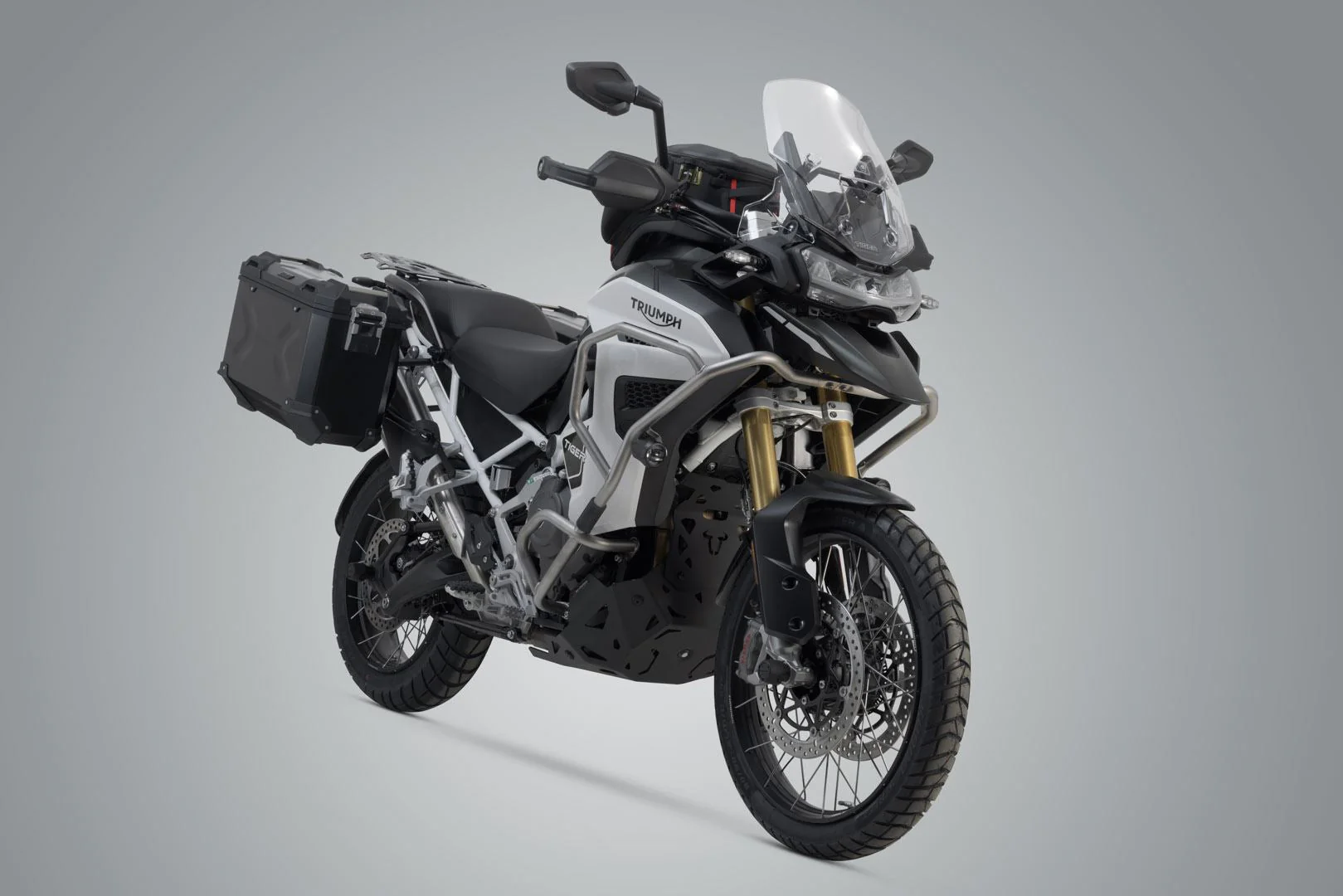 TRAX ADV aluminium case system Tiger 1200 Rally / GT Explorer 45/37 Litre Black - Image 2