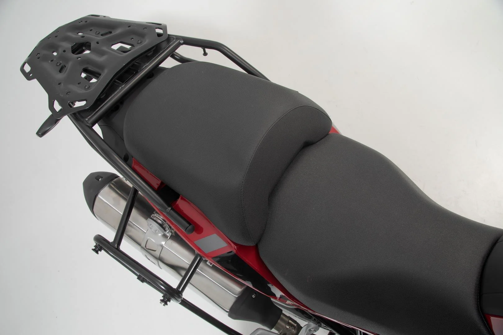 TRAX ADV aluminium case system Voge 650 DS/X (22-) 37/45L Black - Image 9