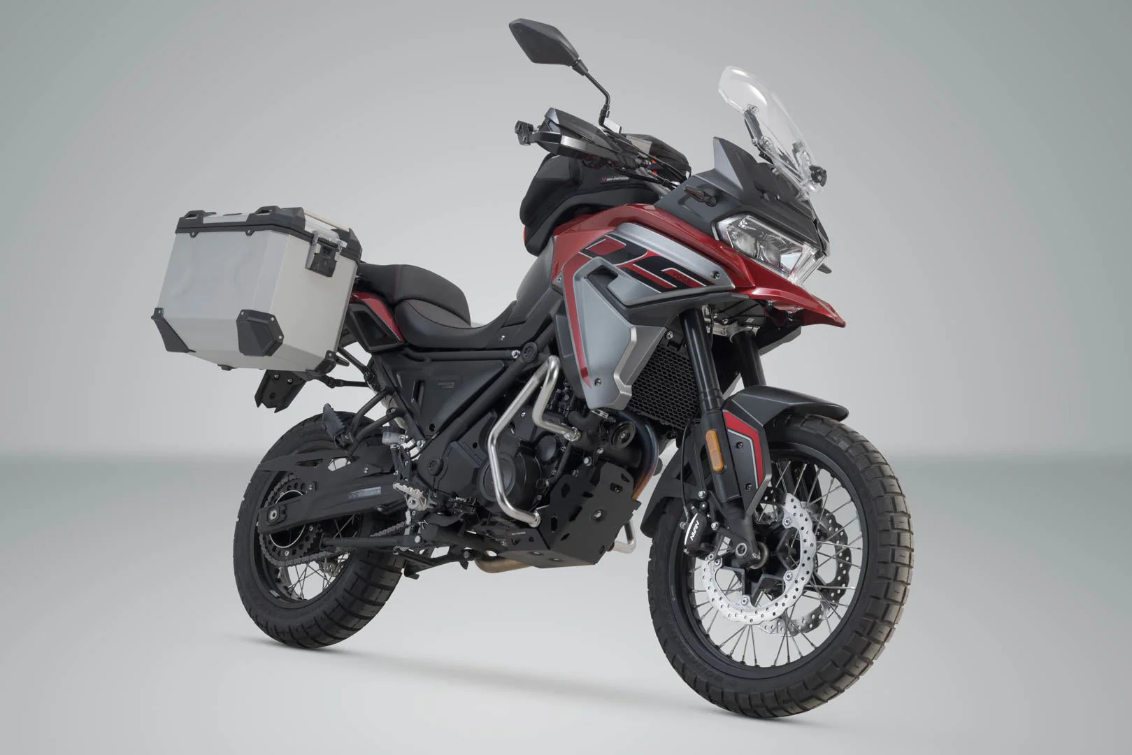 TRAX ADV aluminium case system Voge 650 DS/X (22-) 37/45L Silver - Image 2