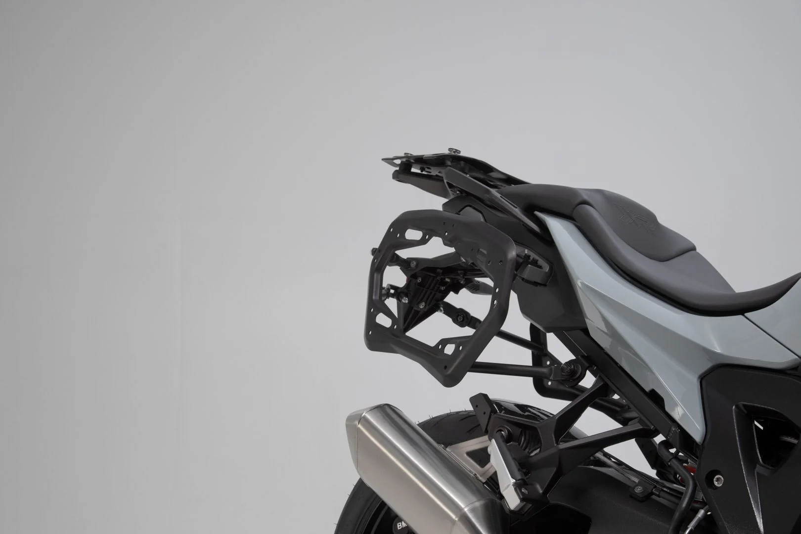 TRAX ADV Aluminium Case System 45/45 litre BMW S 1000 XR (19-) Black - Image 3