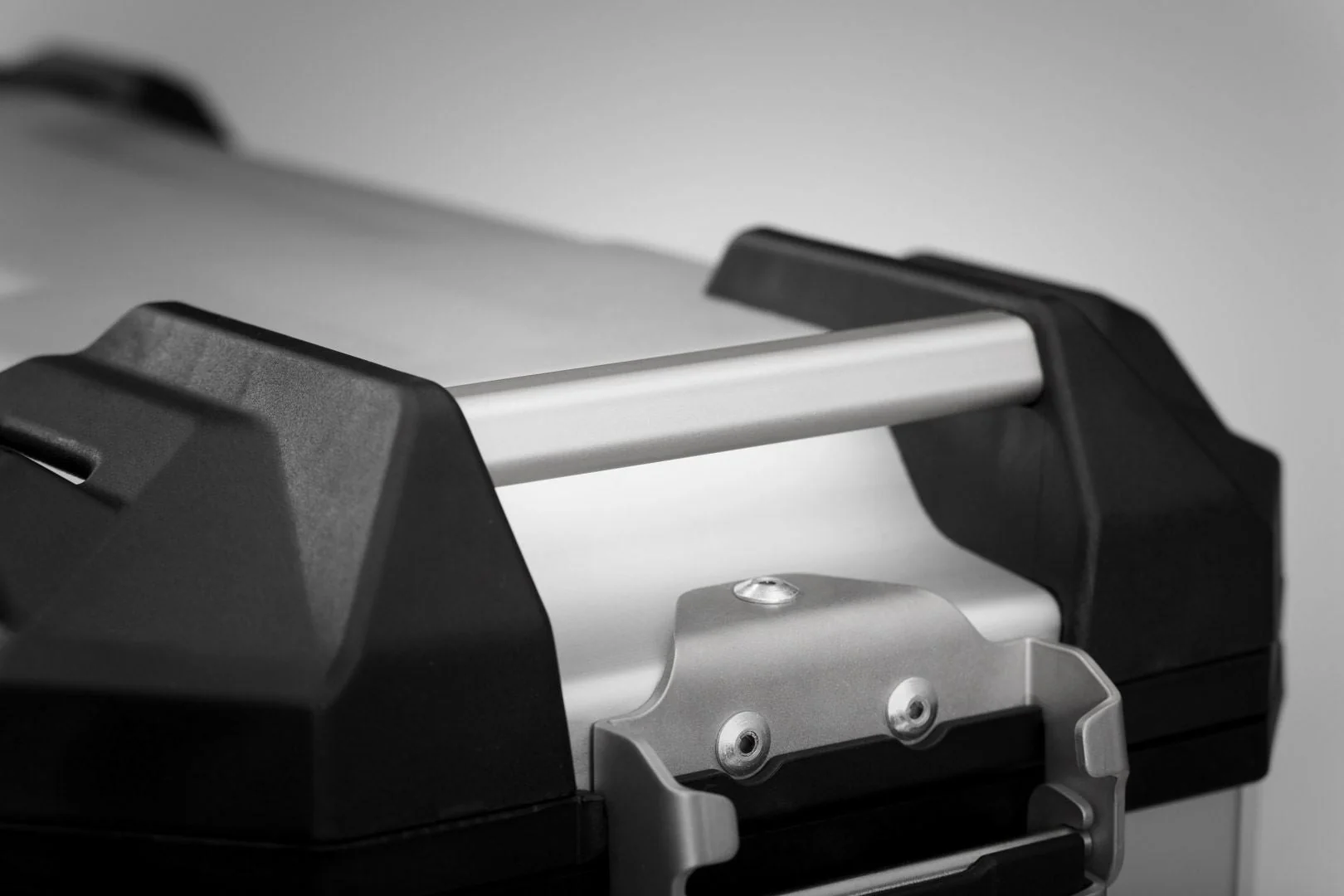 TRAX ADV L Side Case Aluminum 45 litre Left Black - Image 5