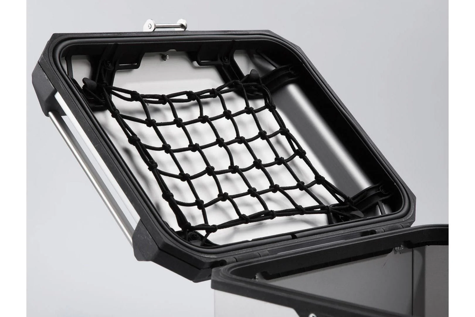 TRAX ADV Top Case Aluminum 38 litre Black - Image 4