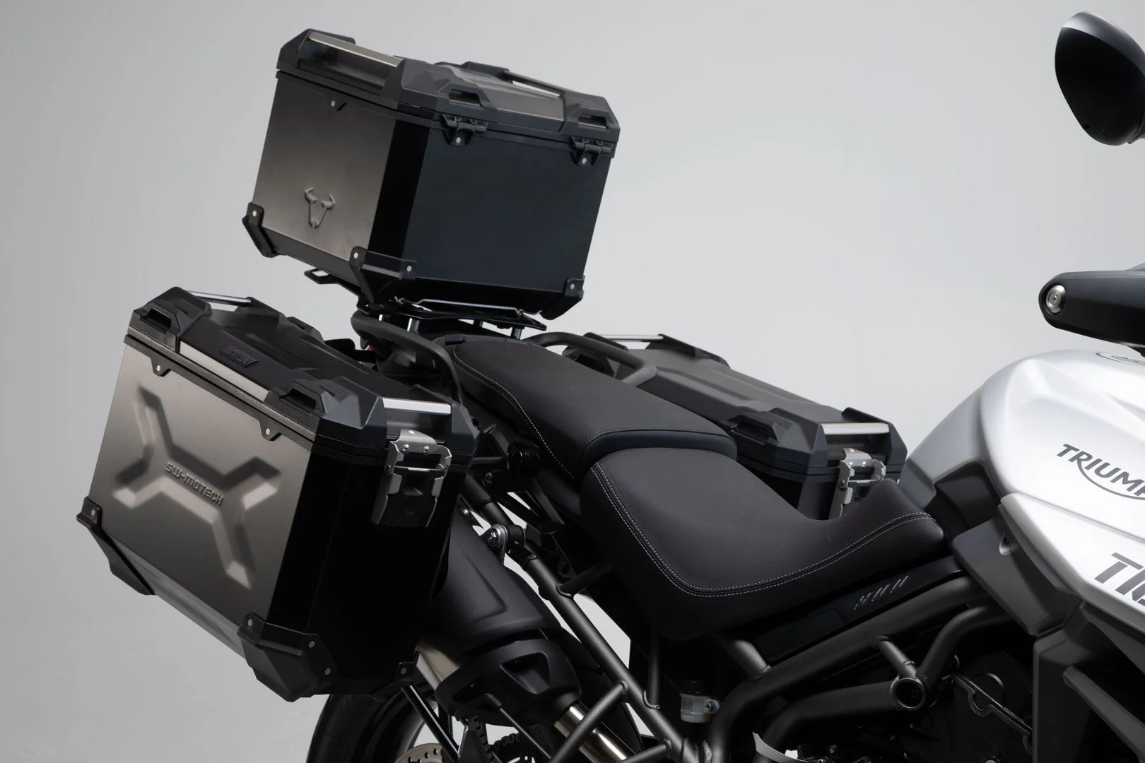 TRAX ADV Top Case System Triumph Tiger 800 models (10-) Black - Image 3