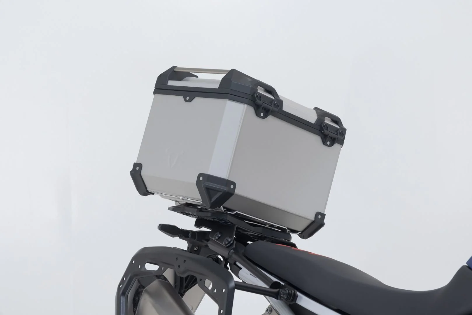 TRAX ADV top case system Silver. BMW F 900 GS (23-). - Image 5
