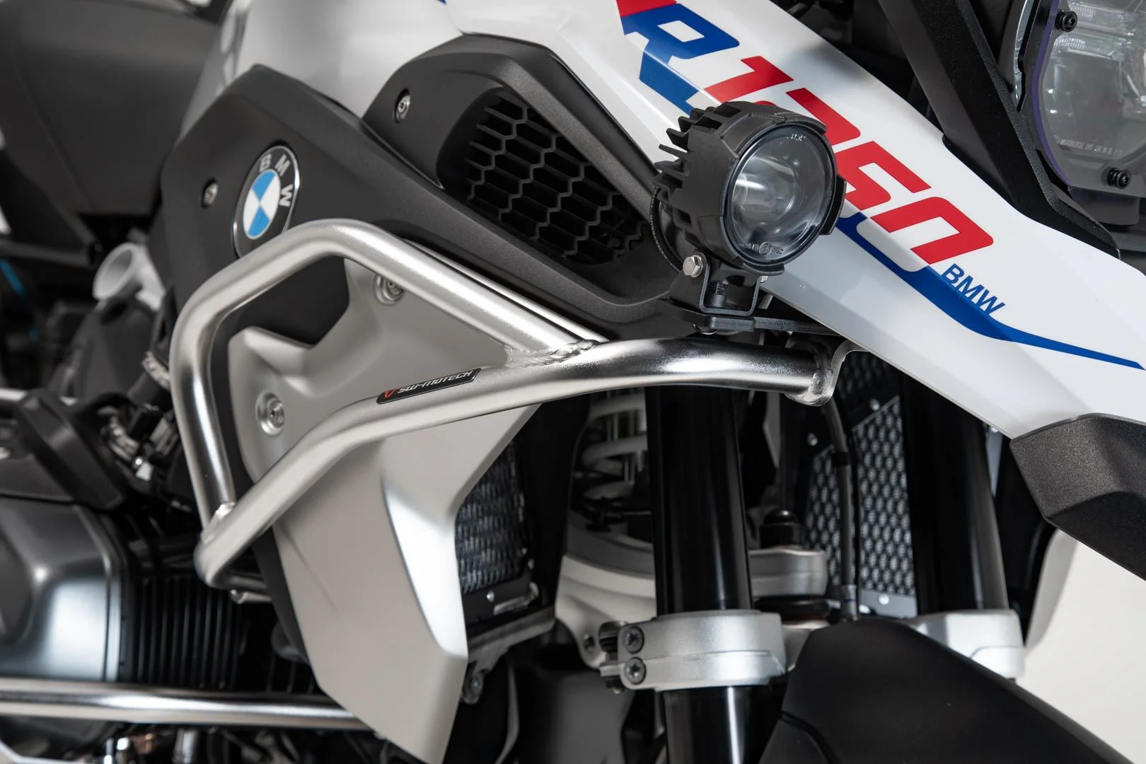 Crash bar BMW R1200GS , R1250GS UPPER CRASH BAR. Silver - Image 3