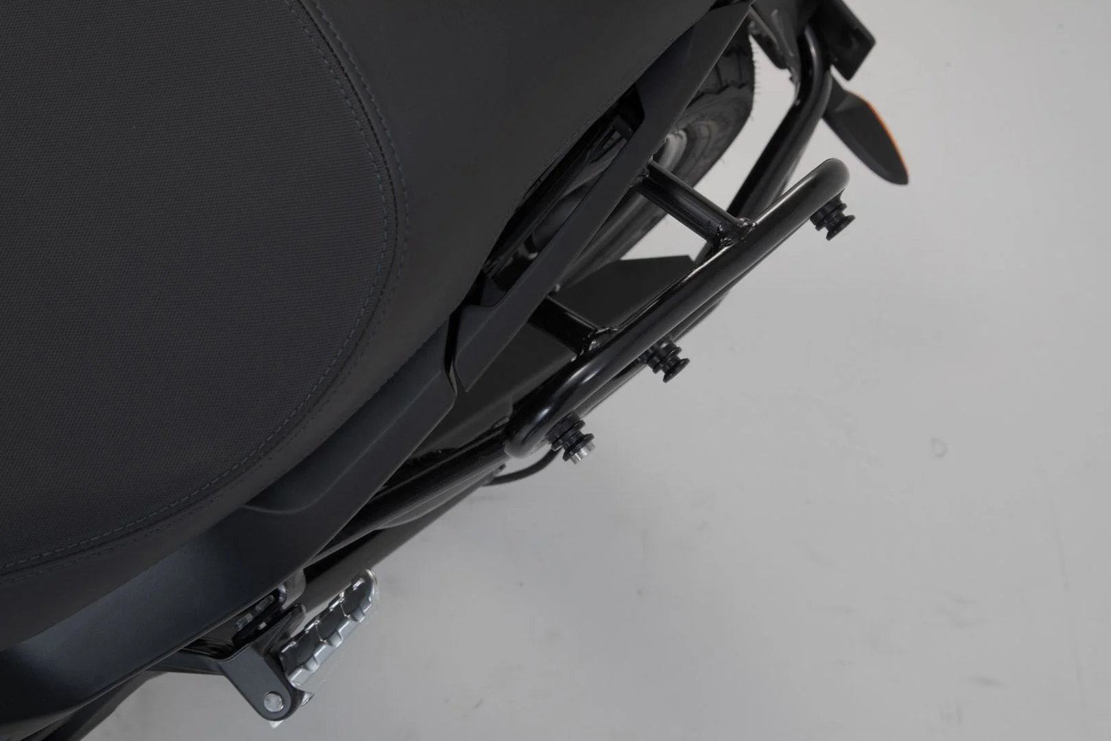 URBAN ABS Side Case System 1x 16,5 litre Indian FTR 1200 (18-) / Rally (19-) - Image 4