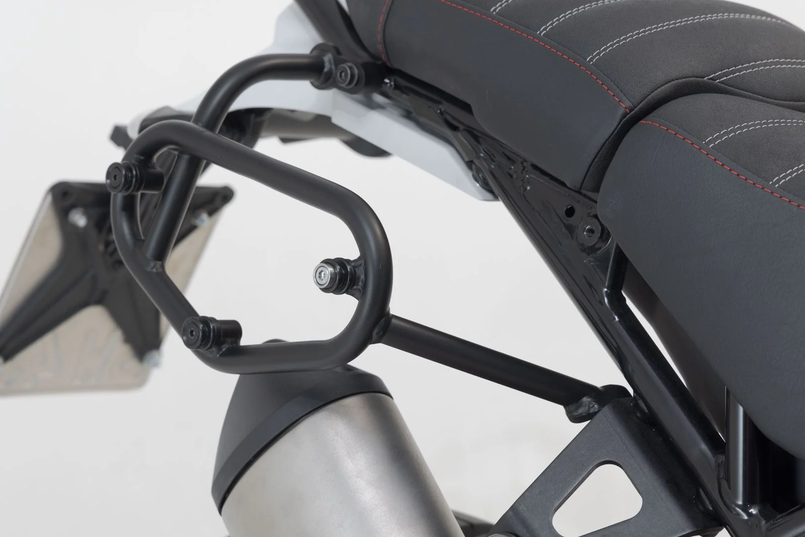 URBAN ABS side case system 2 ◊ 16.5†l Ducati DesertX (22-) - Image 3