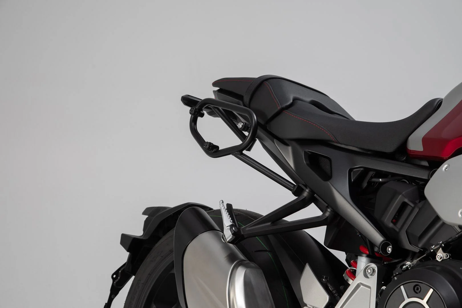 URBAN ABS Side Case System 2x 16,5 litre Honda CB 1000 R - Image 3