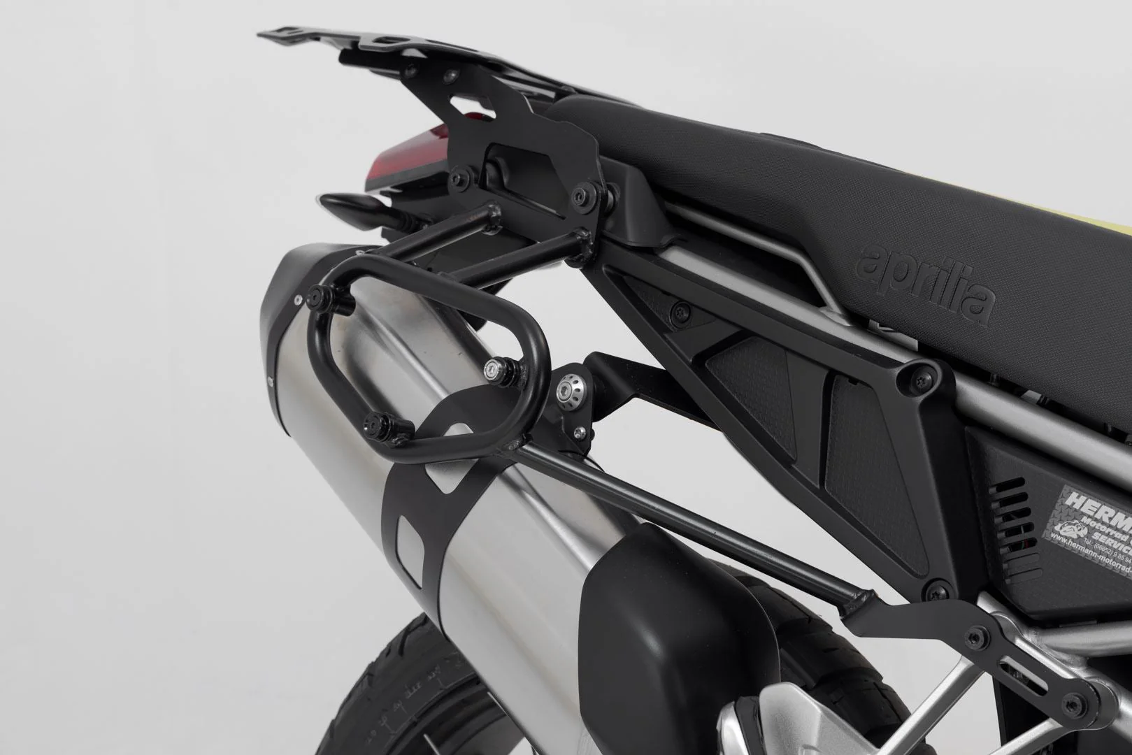 URBAN ABS Side Case System 2x 16,5 litre Aprilia Tuareg 660 (21-) - Image 3
