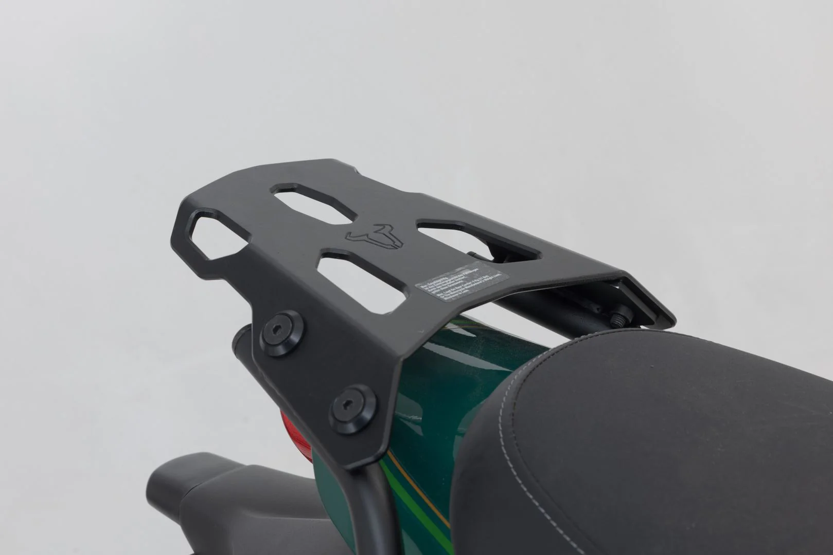 URBAN ABS top case system (22-) Kawasaki Z650RS (21-)/ 50th Anniv Black - Image 3